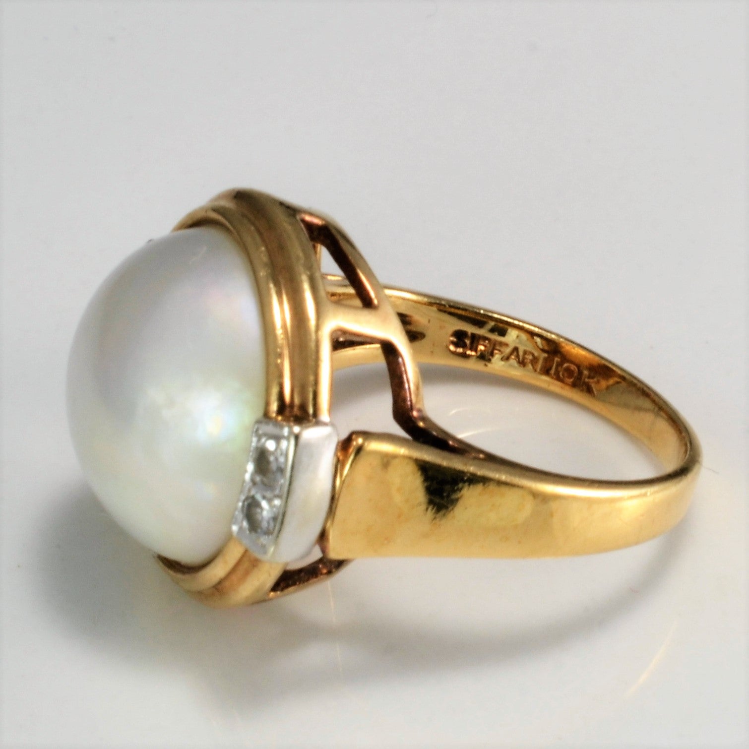 Bezel Set Pearl & Diamond Vintage Ring | 0.06ctw | SZ 5.5 |