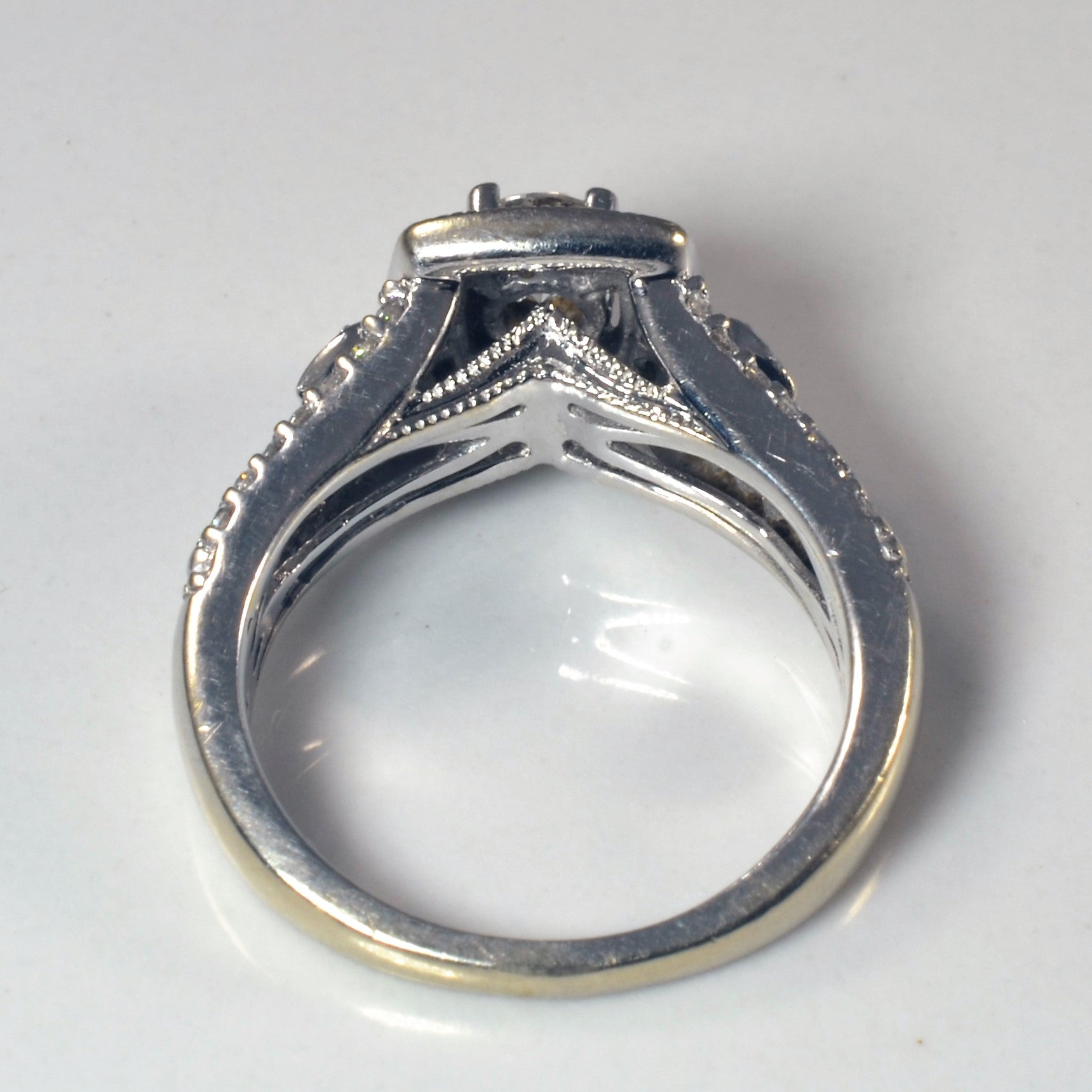 Milgrain Detail Diamond Halo Engagement Ring | 0.65tw | SZ 4 |