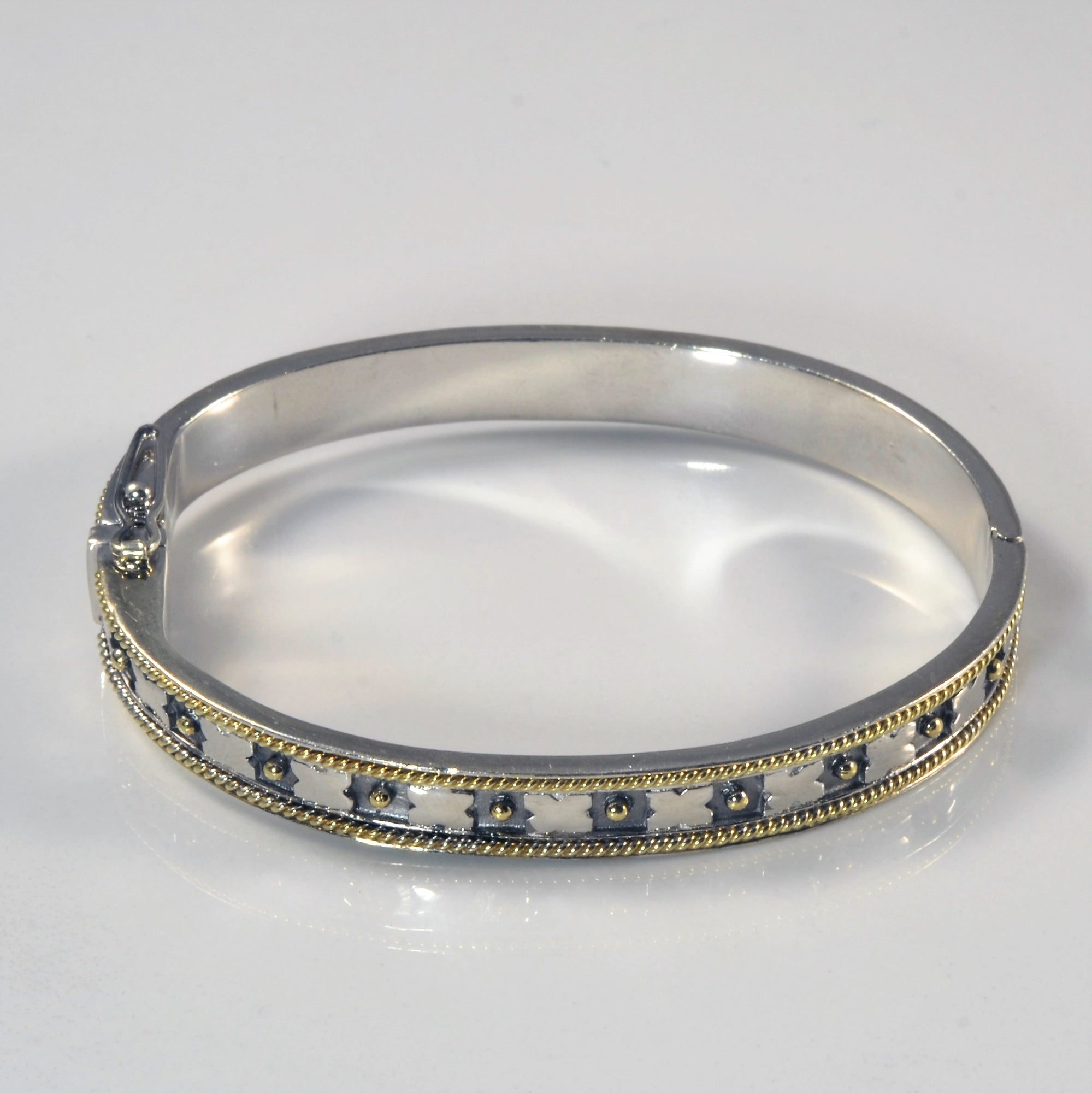 'Fred Mak' Sterling Silver & Gold Bangle | 0.69ctw | 7