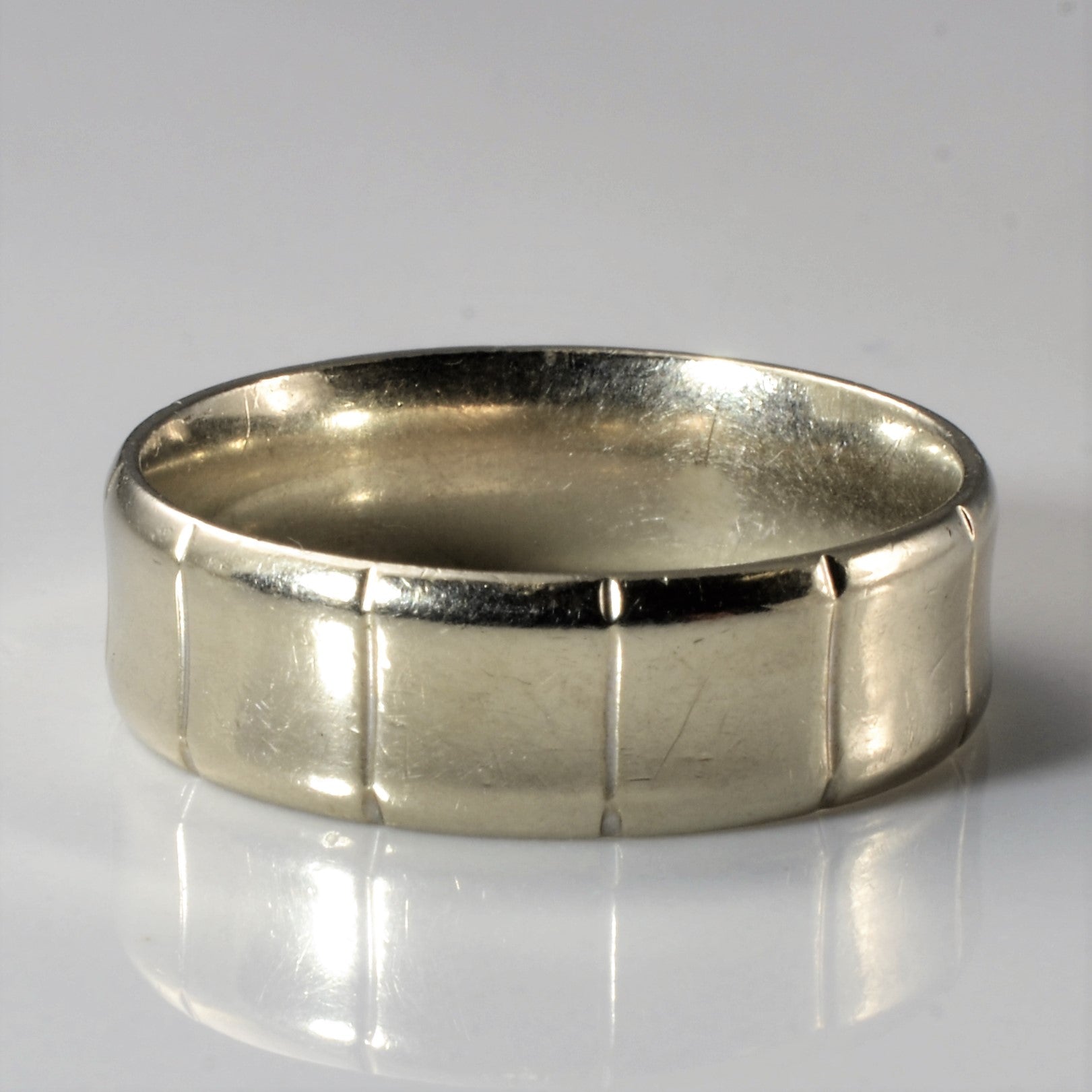 Vertical Grid White Gold Band | SZ 11 |
