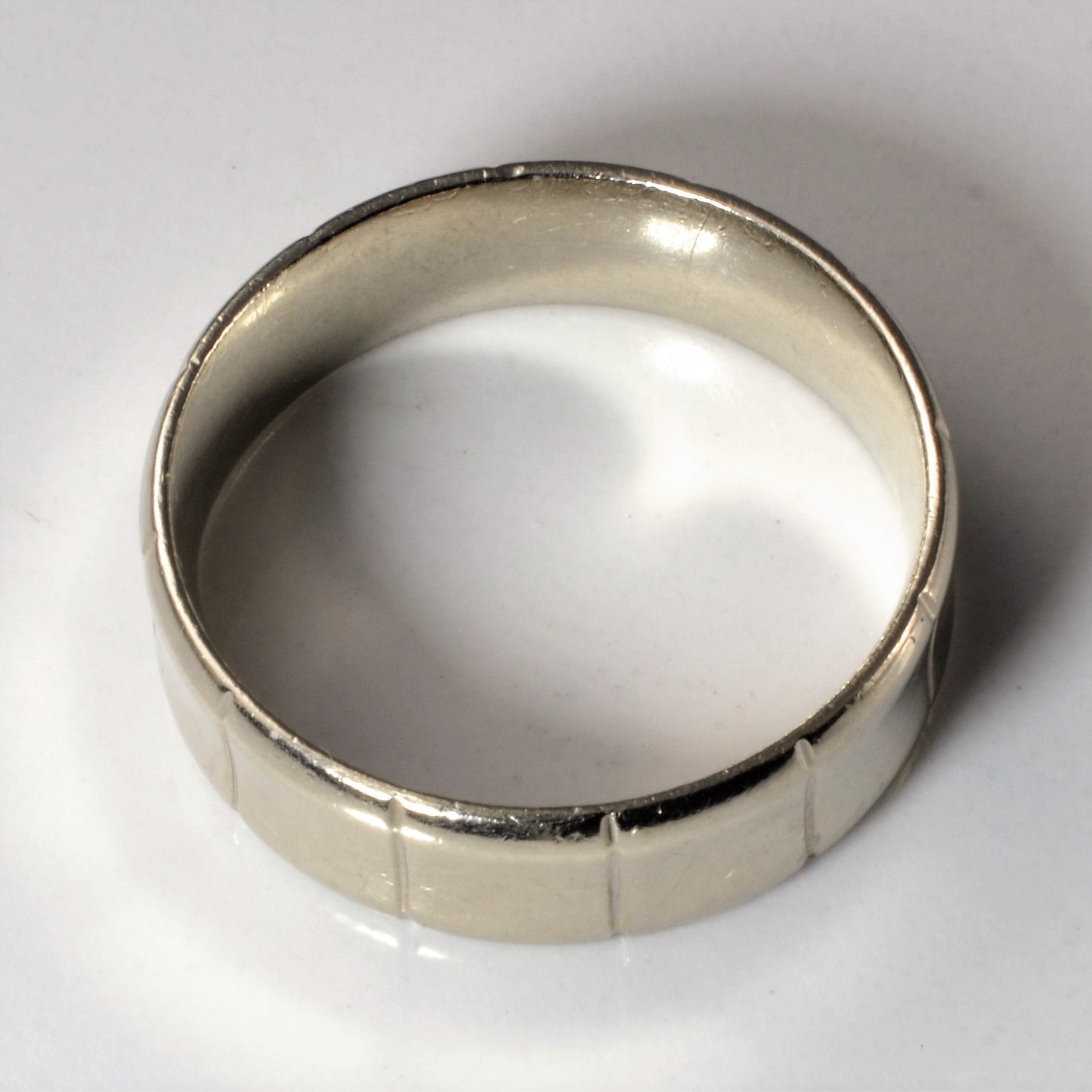 Vertical Grid White Gold Band | SZ 11 |