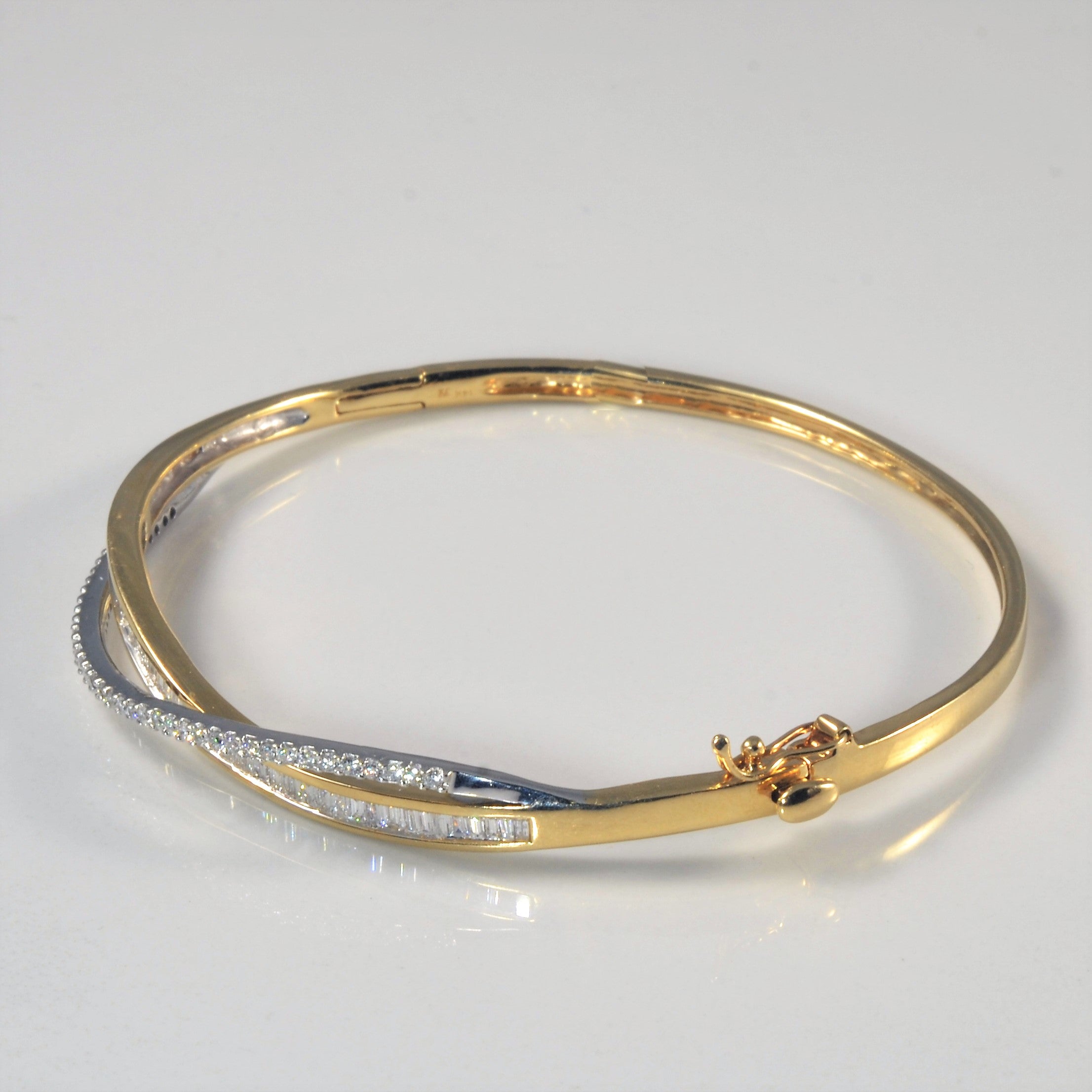 Crossover Baguette Diamond Bangle | 0.83ctw | 7.5" |