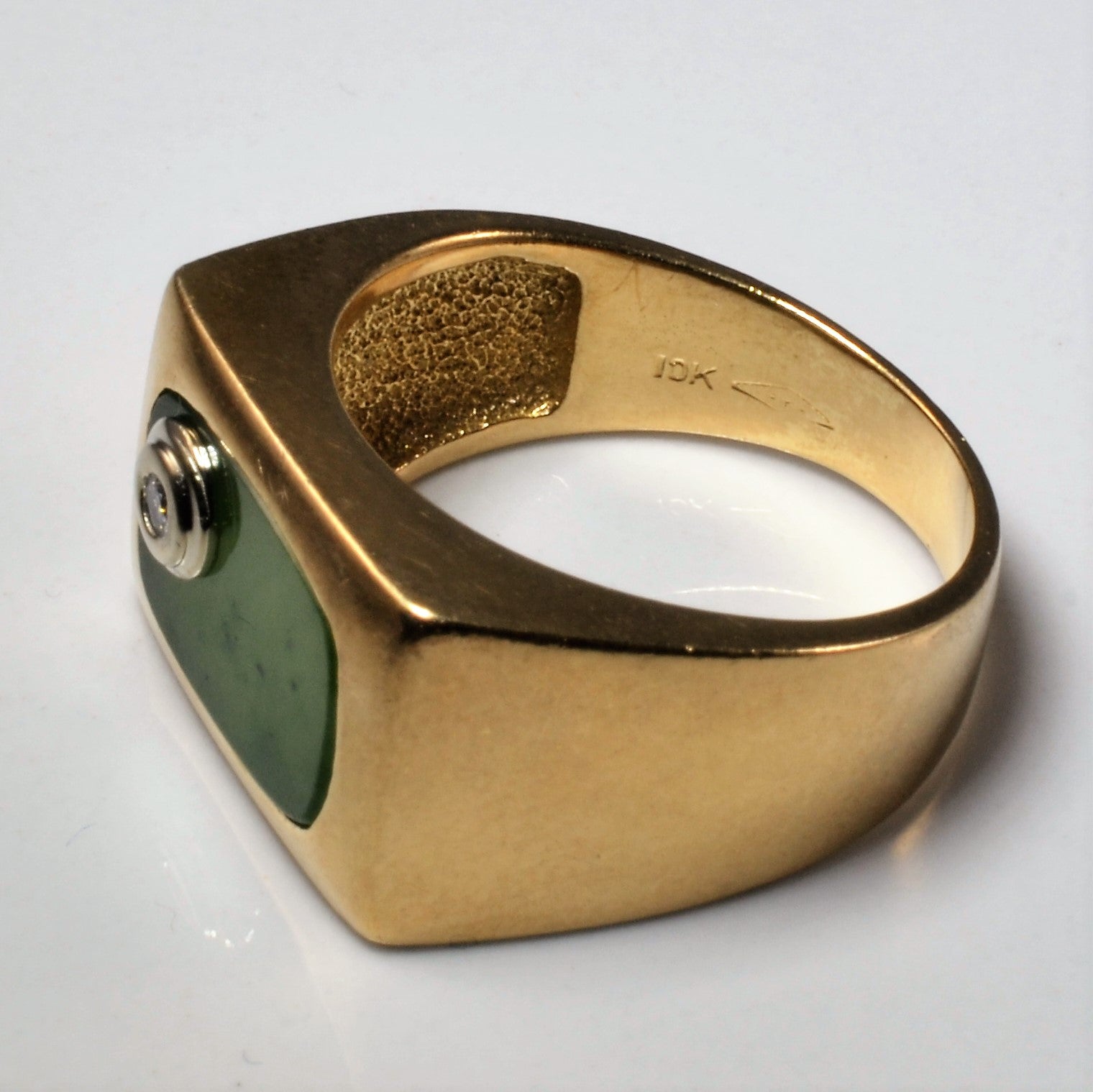 Bezel Set Jade & Diamond Ring | 0.03ct, 2.00ct | SZ 8.5 |