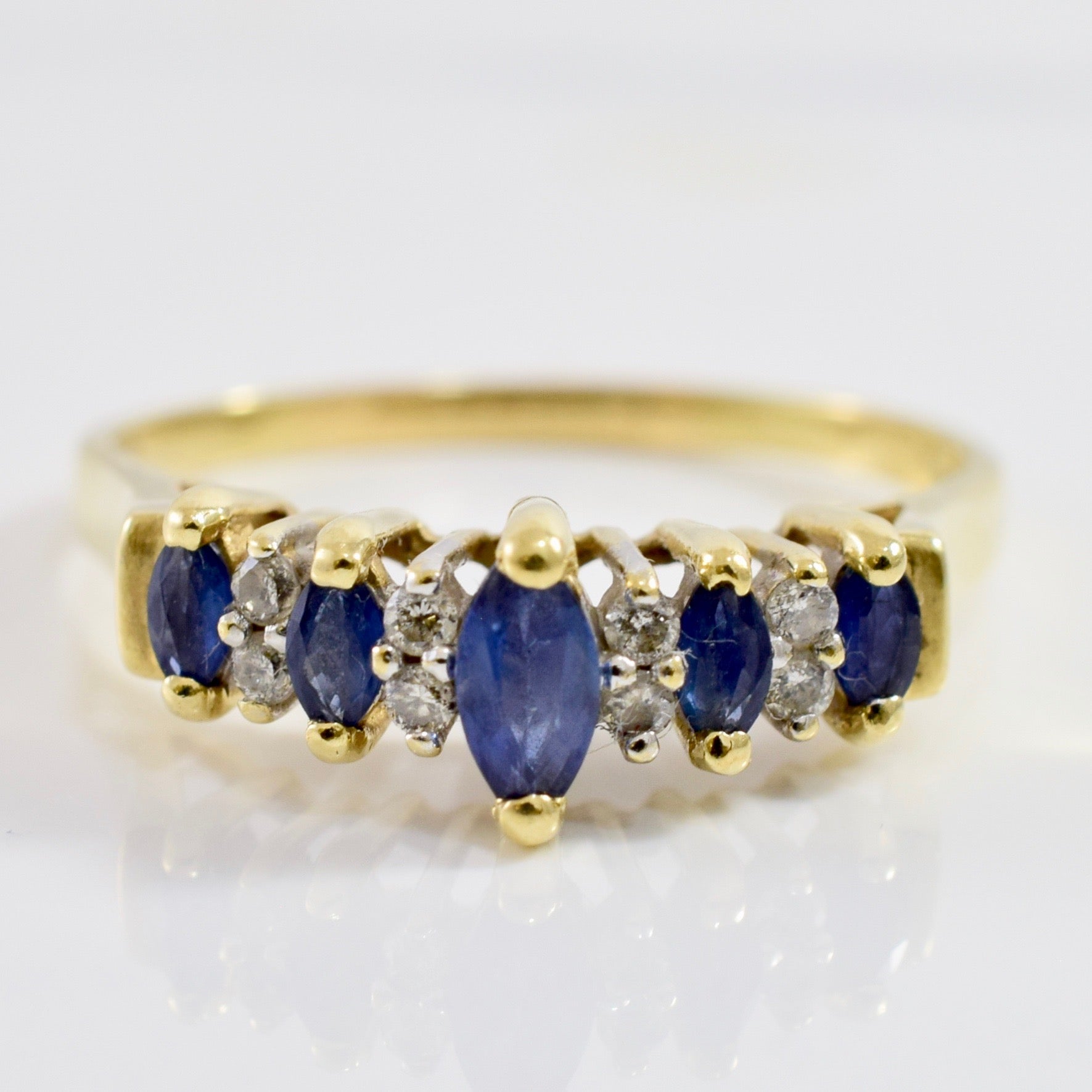 High Set Sapphire and Diamond Ring | 0.12 ctw SZ 10.5 |