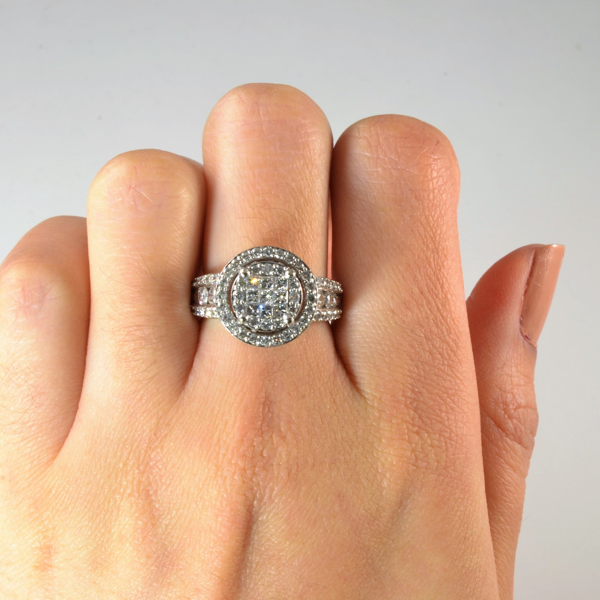 Cluster Diamond Engagement Ring | 1.50ctw | SZ 6.25 |
