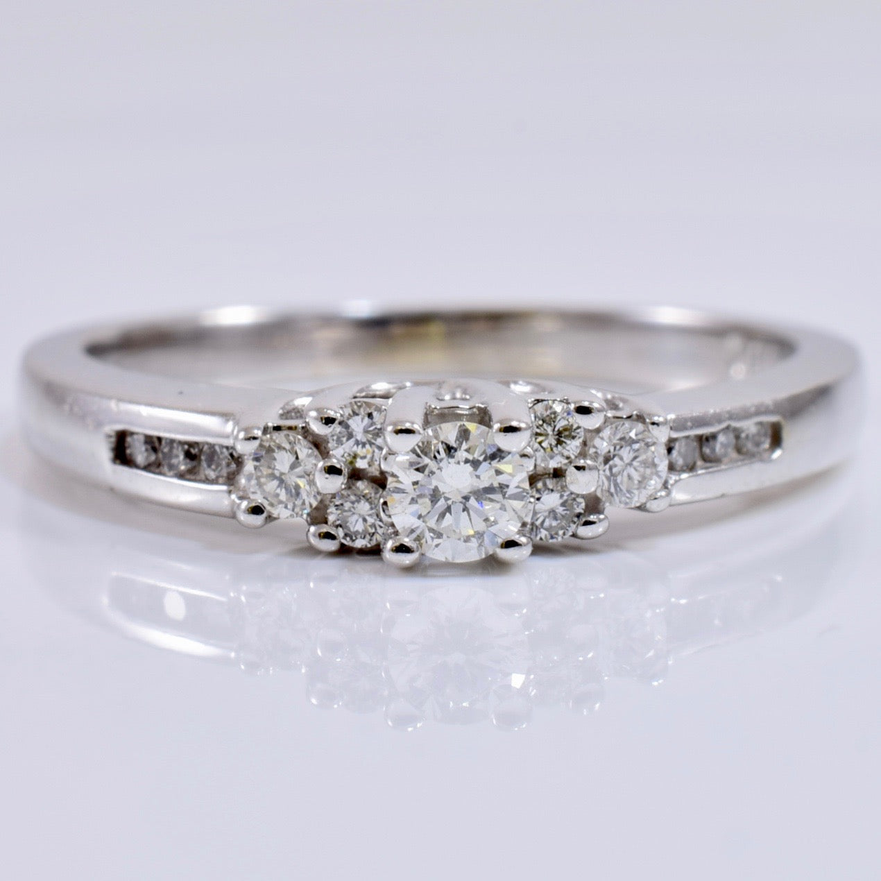 Diamond Engagement Ring | 0.23 ctw SZ 6.75 |