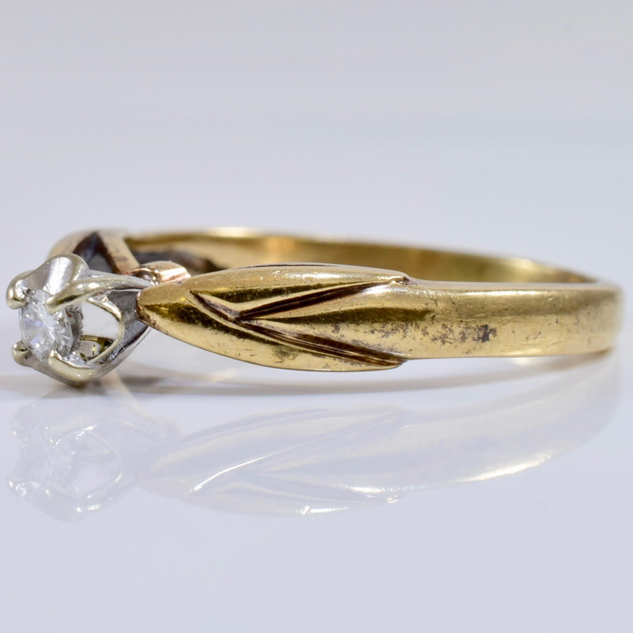 Twisted Band Illusion Engagement Ring | 0.05 ct SZ 5 |