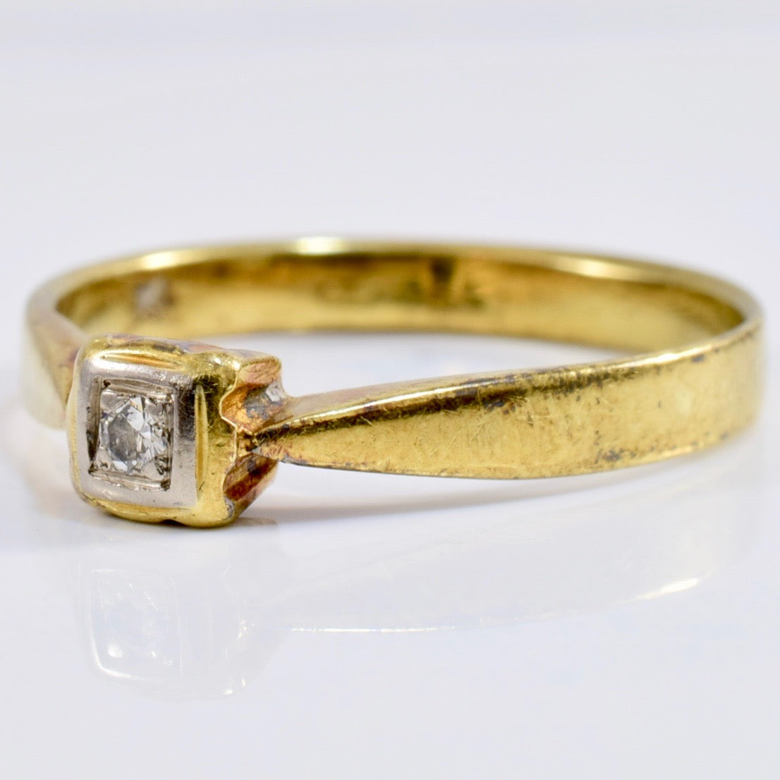 Bezel Set Diamond Ring | 0.03 ct SZ 6.75 |
