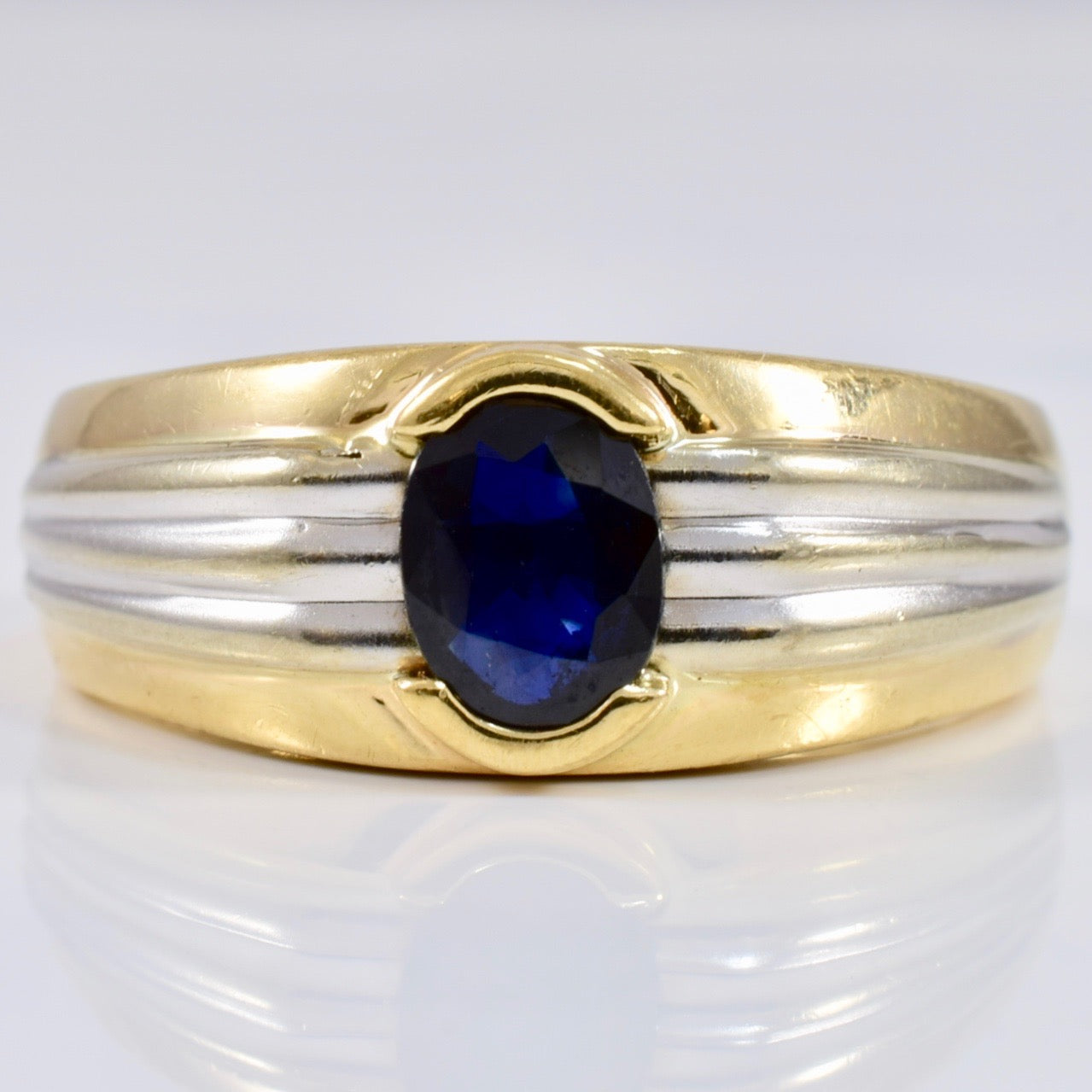 Bezel Set Oval Sapphire Ring | 0.84 ct SZ 9.5 |