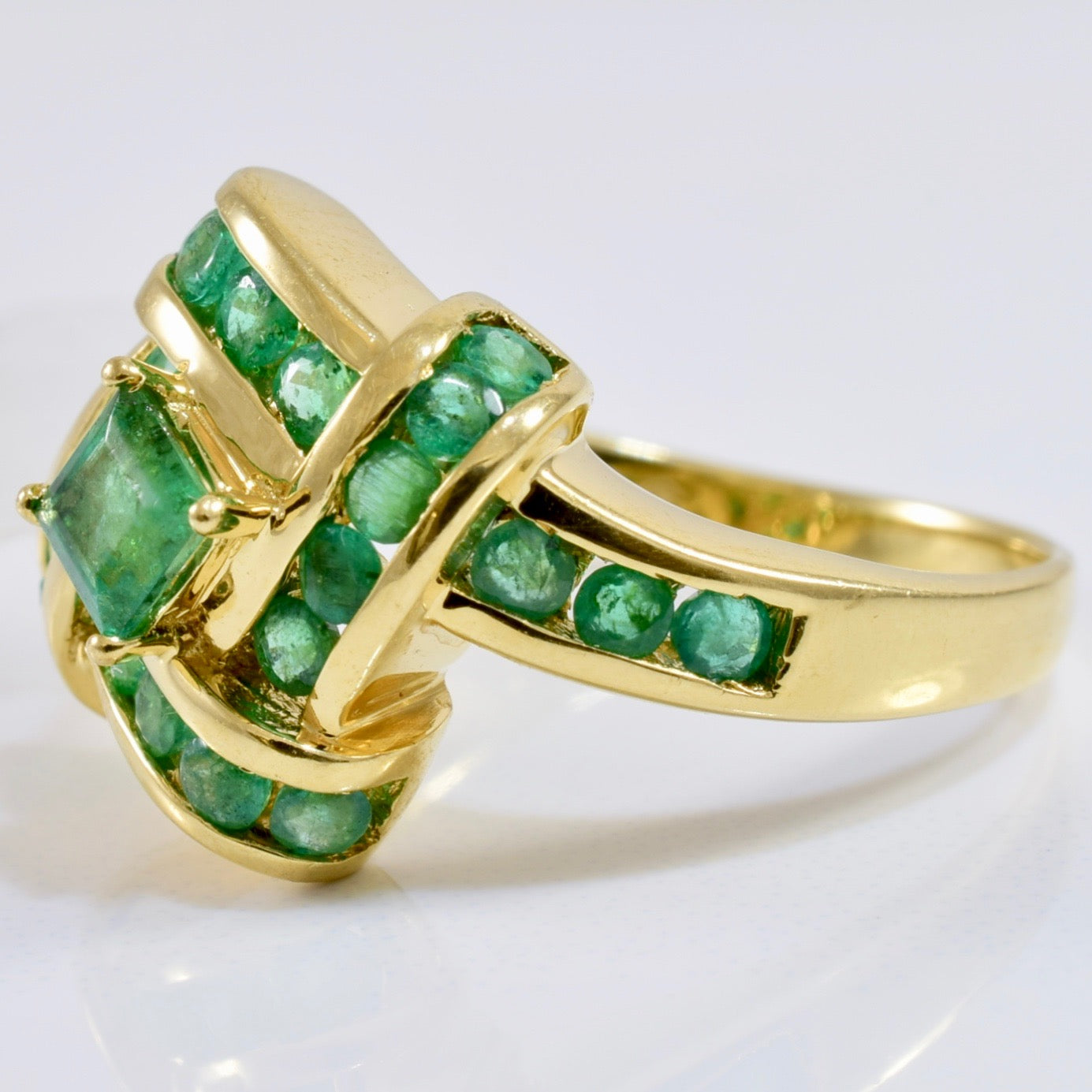 Emerald Cluster Knot Ring | SZ 7 |