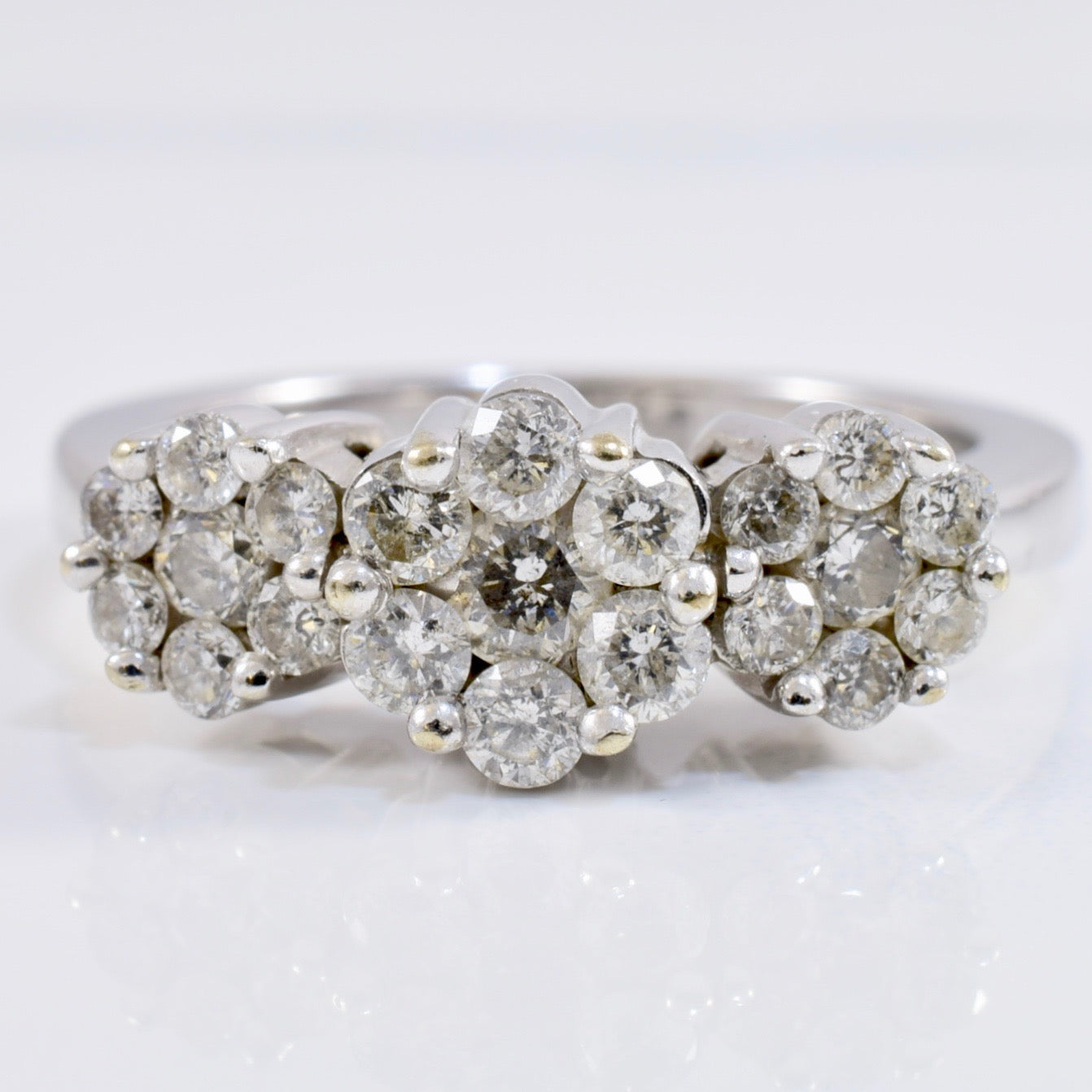 Floral Diamond Cluster Ring | 0.88 ctw SZ 7 |