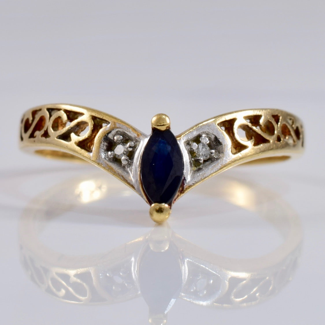 Chevron Sapphire and Diamond Ring | 0.01 ctw SZ 6.5 |