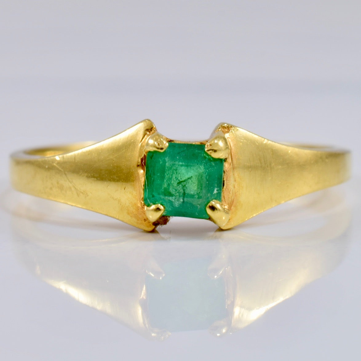 Prong Set Emerald Ring | 0.20 ct SZ 6 |