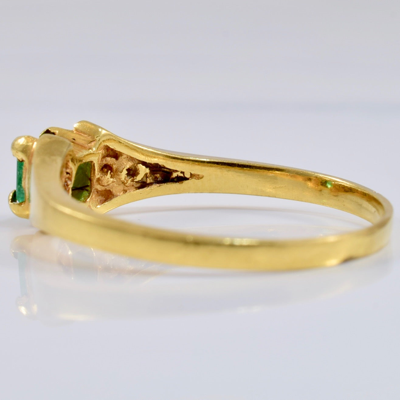 Prong Set Emerald Ring | 0.20 ct SZ 6 |