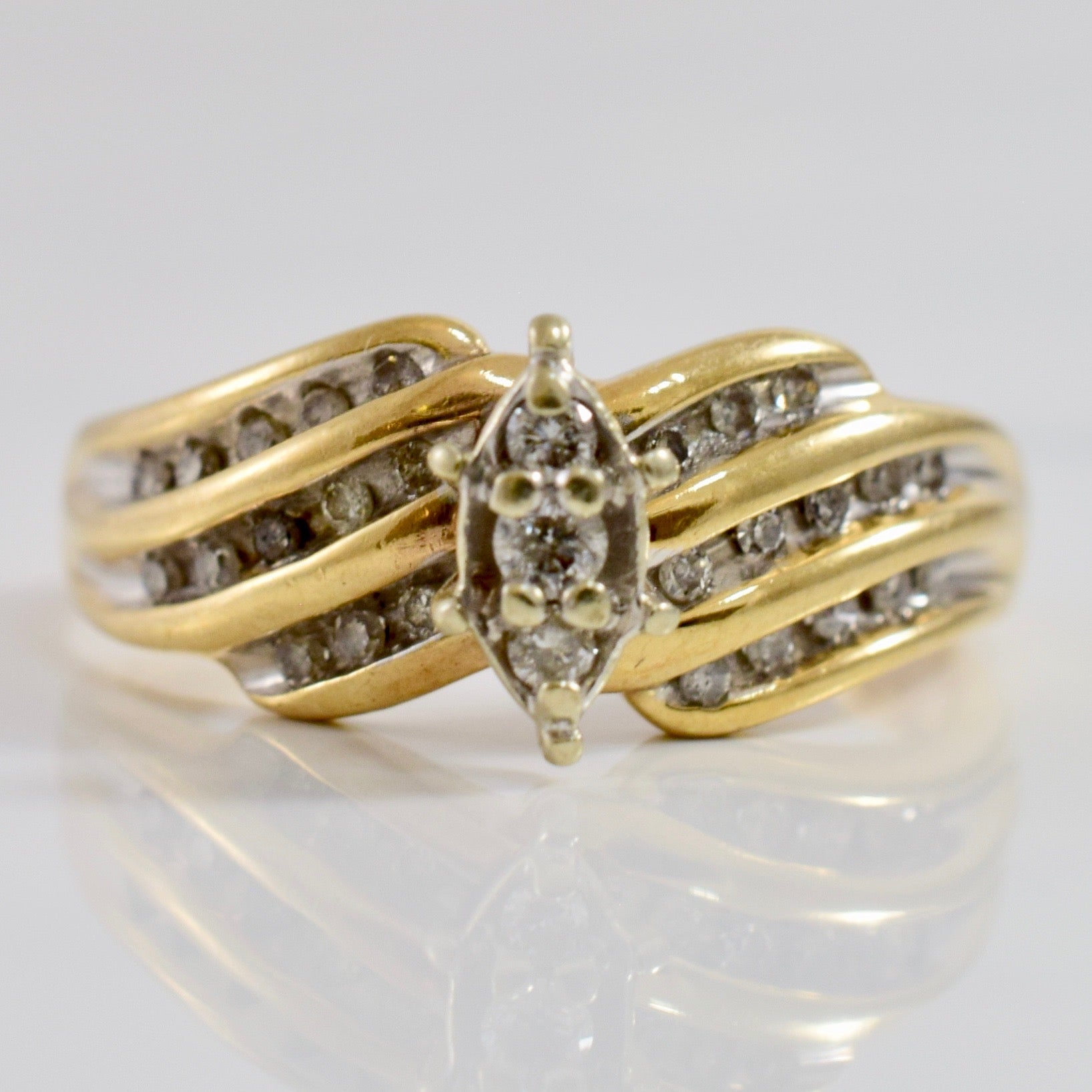 High Set Diamond Cluster Ring | 0.26 ctw SZ 7.25 |