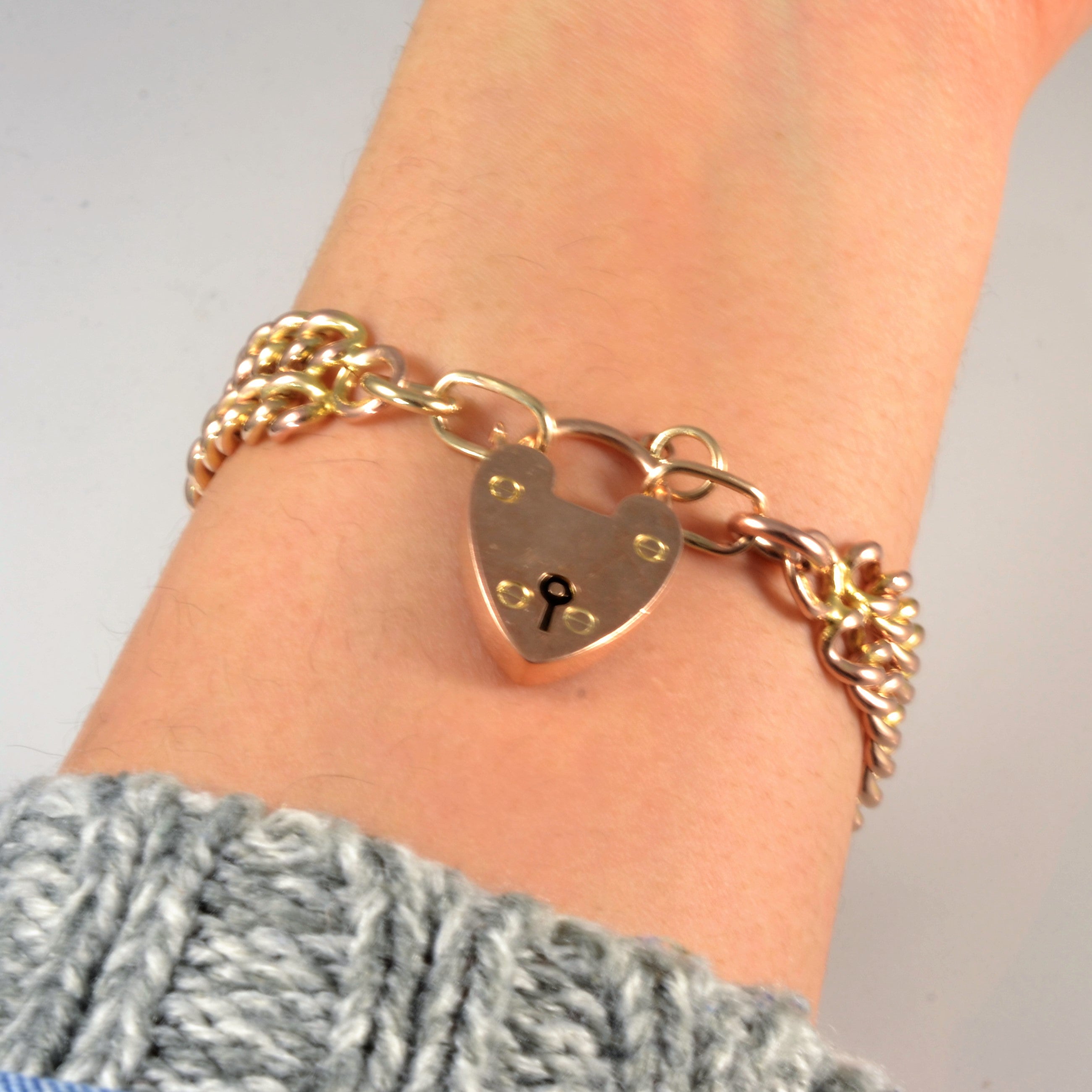 Edwardian Era Heart Lock Chain Bracelet | 8" |