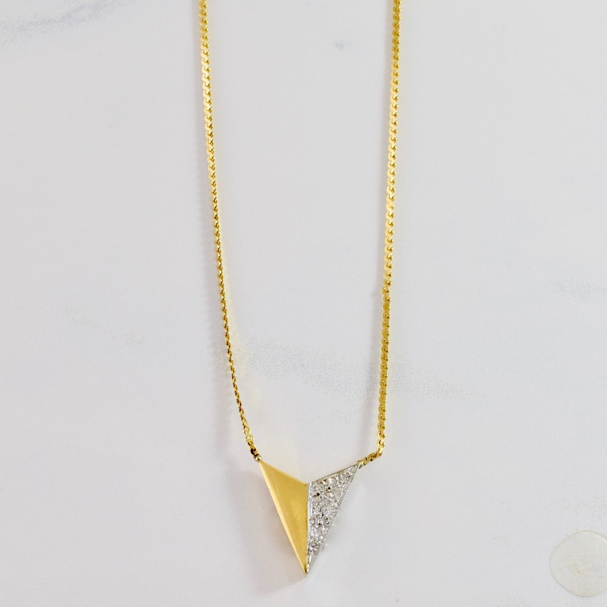 Diamond Chevron Necklace | 0.04 ctw SZ 16.5