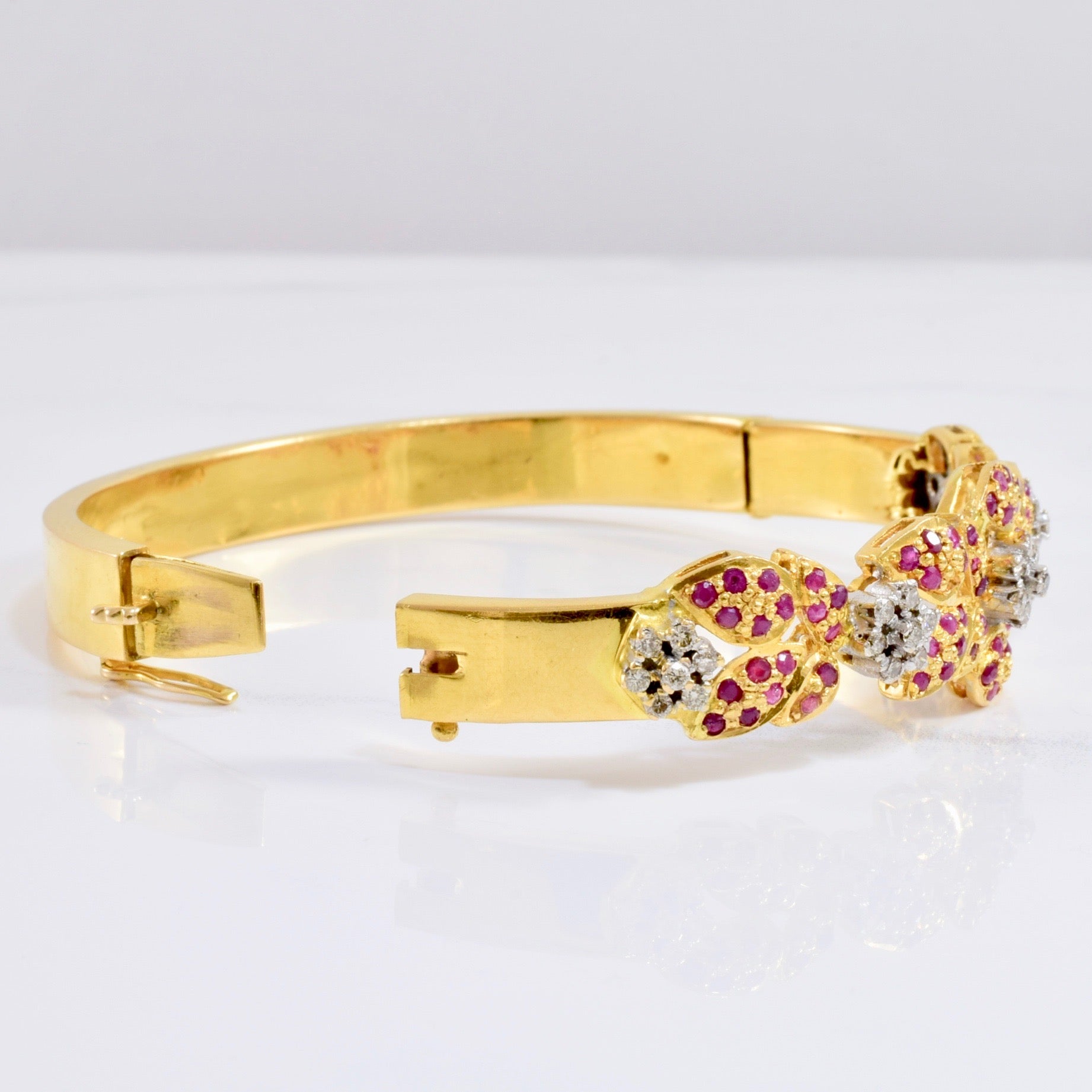 Floral Diamond and Ruby Cluster Bangle | 0.42 ctw SZ 7.5" |