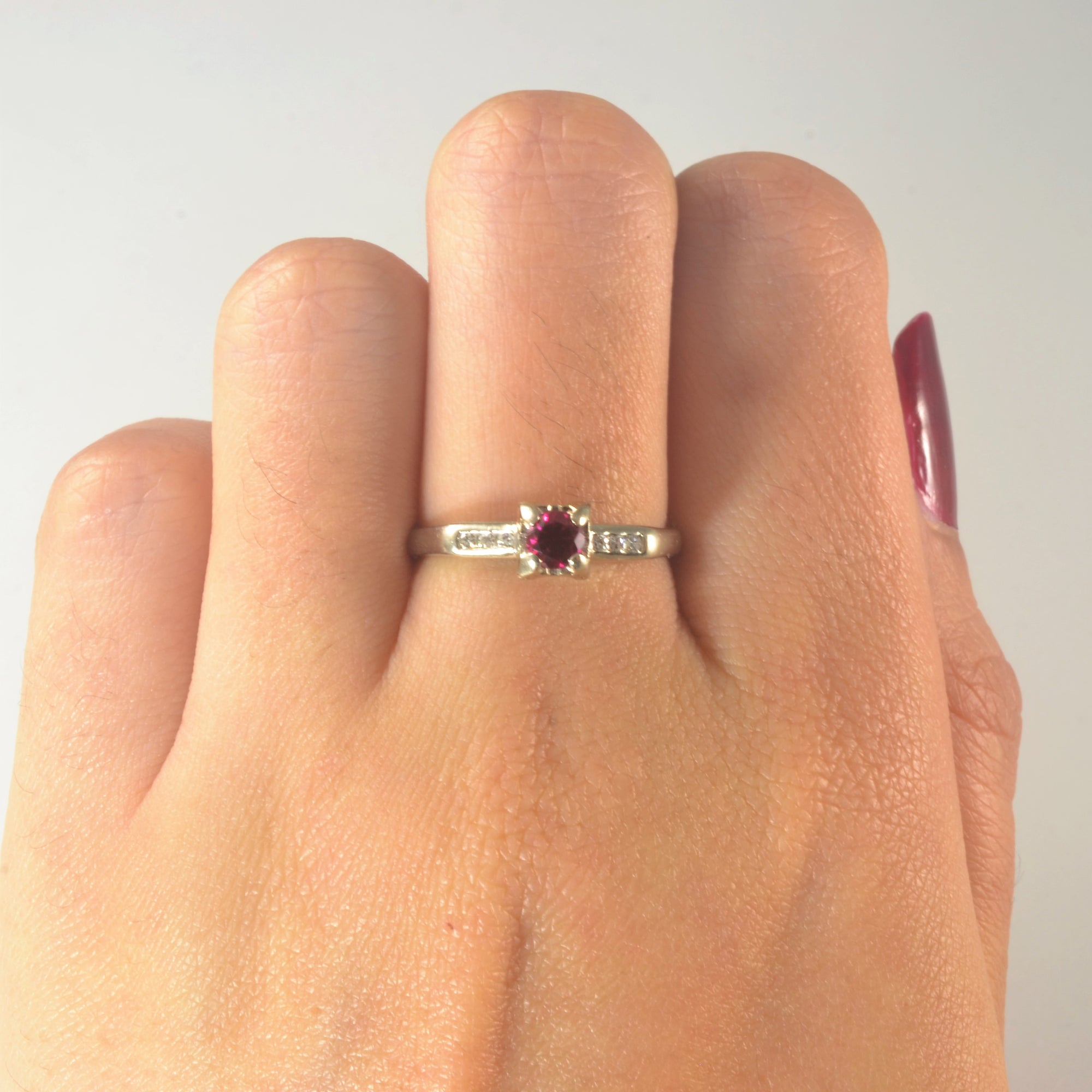 1940s Synthetic Ruby & Diamond Ring | 0.30ct, 0.06ctw | SZ 7.5 |