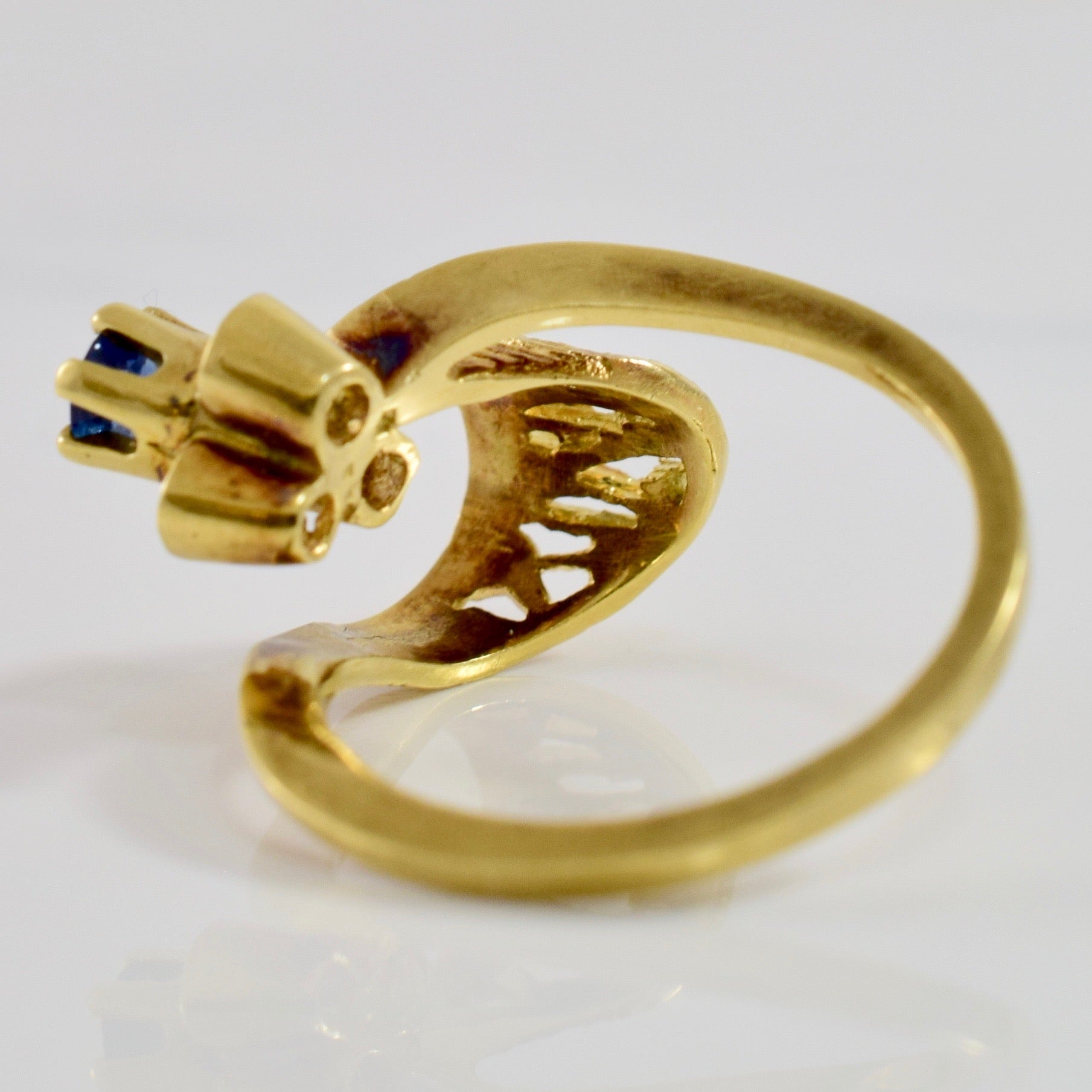 Art Nouveau Sapphire Bypass Ring | SZ 5.75 |