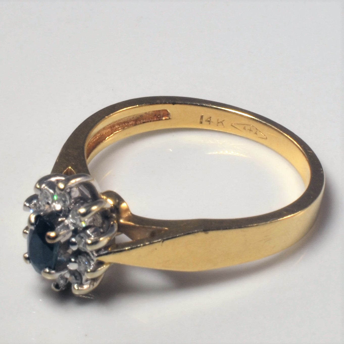 Sapphire & Diamond Halo Ring | 0.25ct, 0.10ctw| SZ 6.5 |