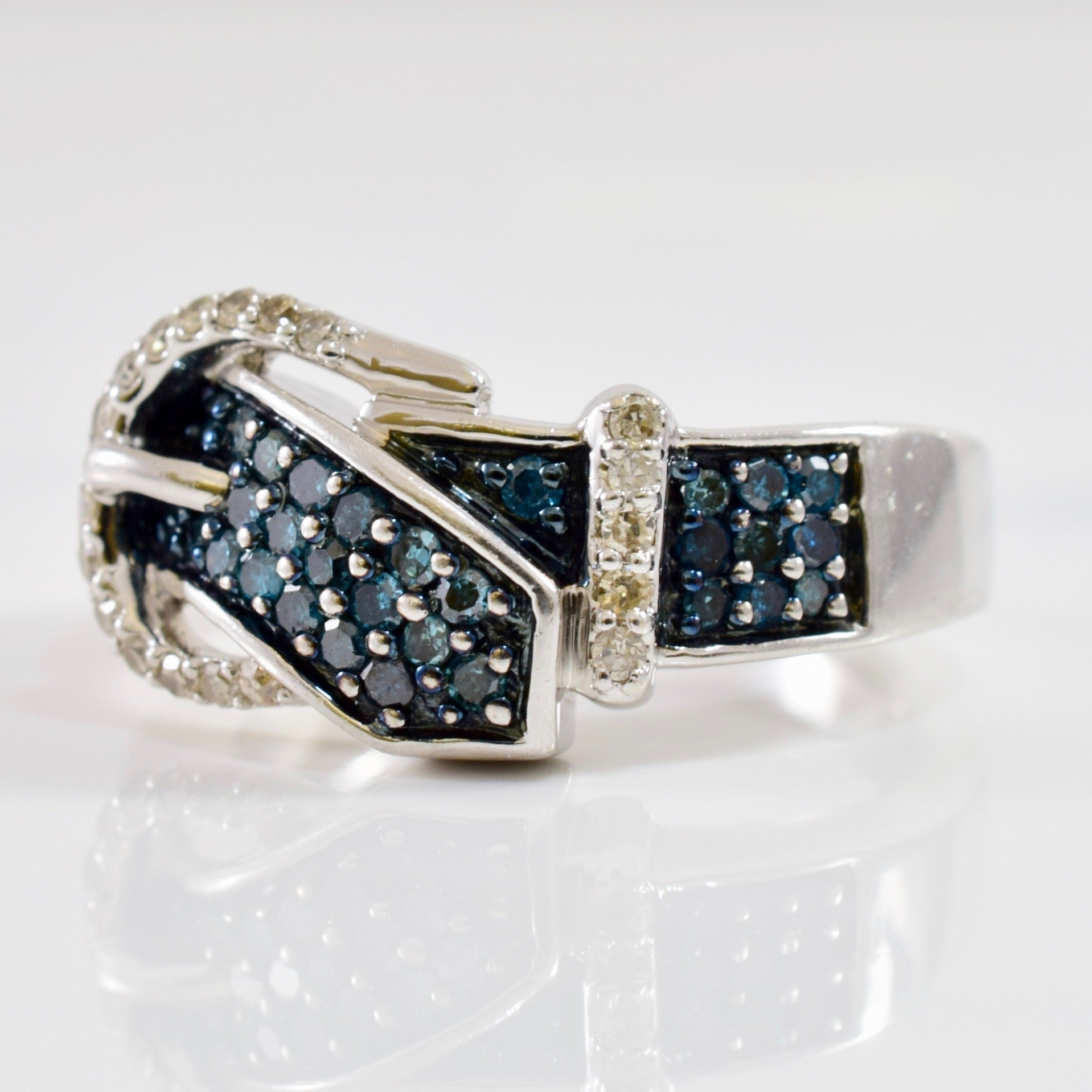 Blue Diamond Belt Ring | 0.62 ctw SZ 7.25 |