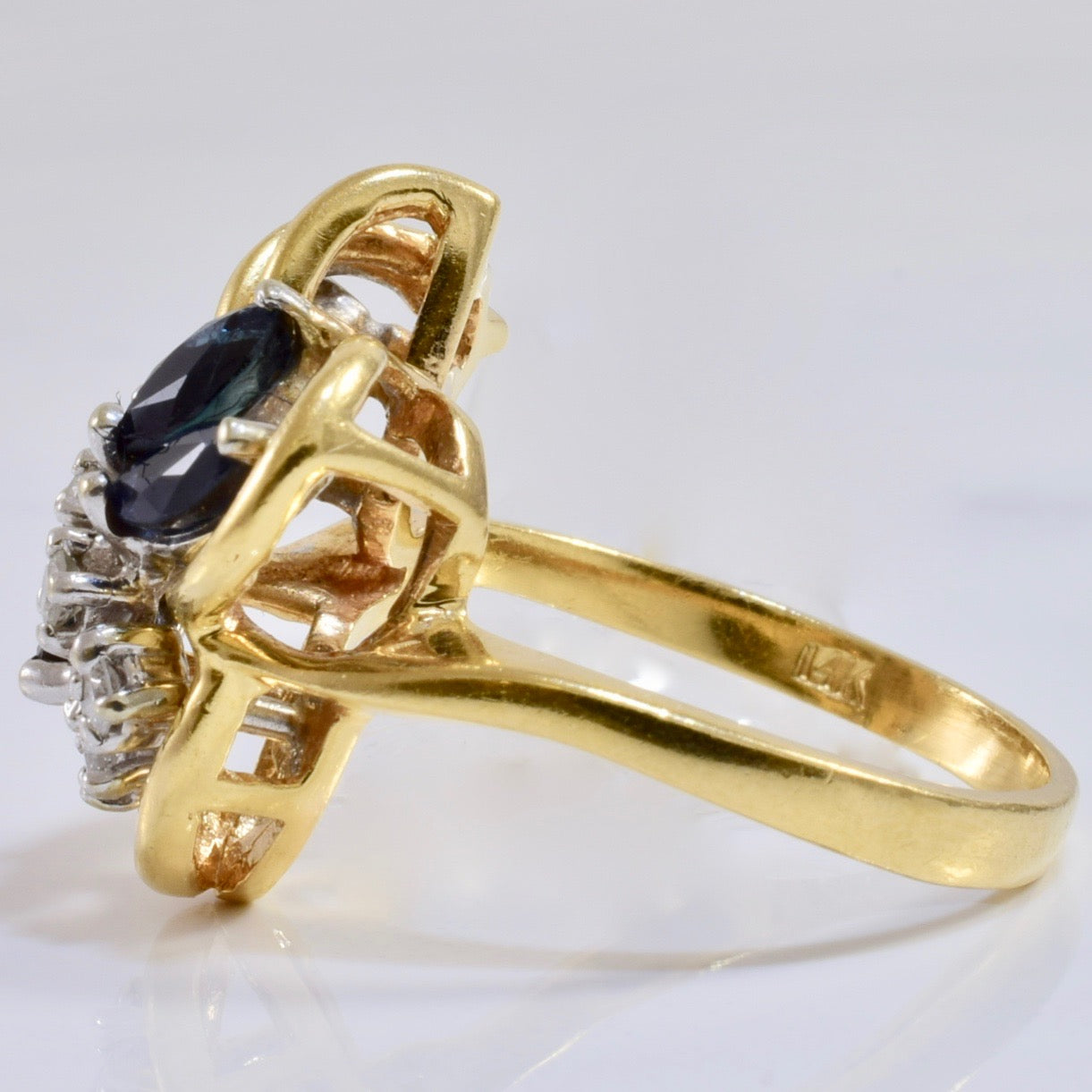 Sapphire and Diamond Ring | 0.18 ctw SZ 6.75 |