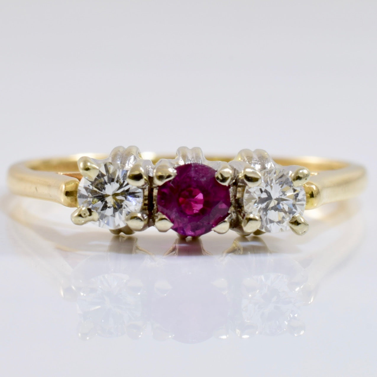 Diamond and Ruby Ring | 0.18 ctw SZ 5.5 |