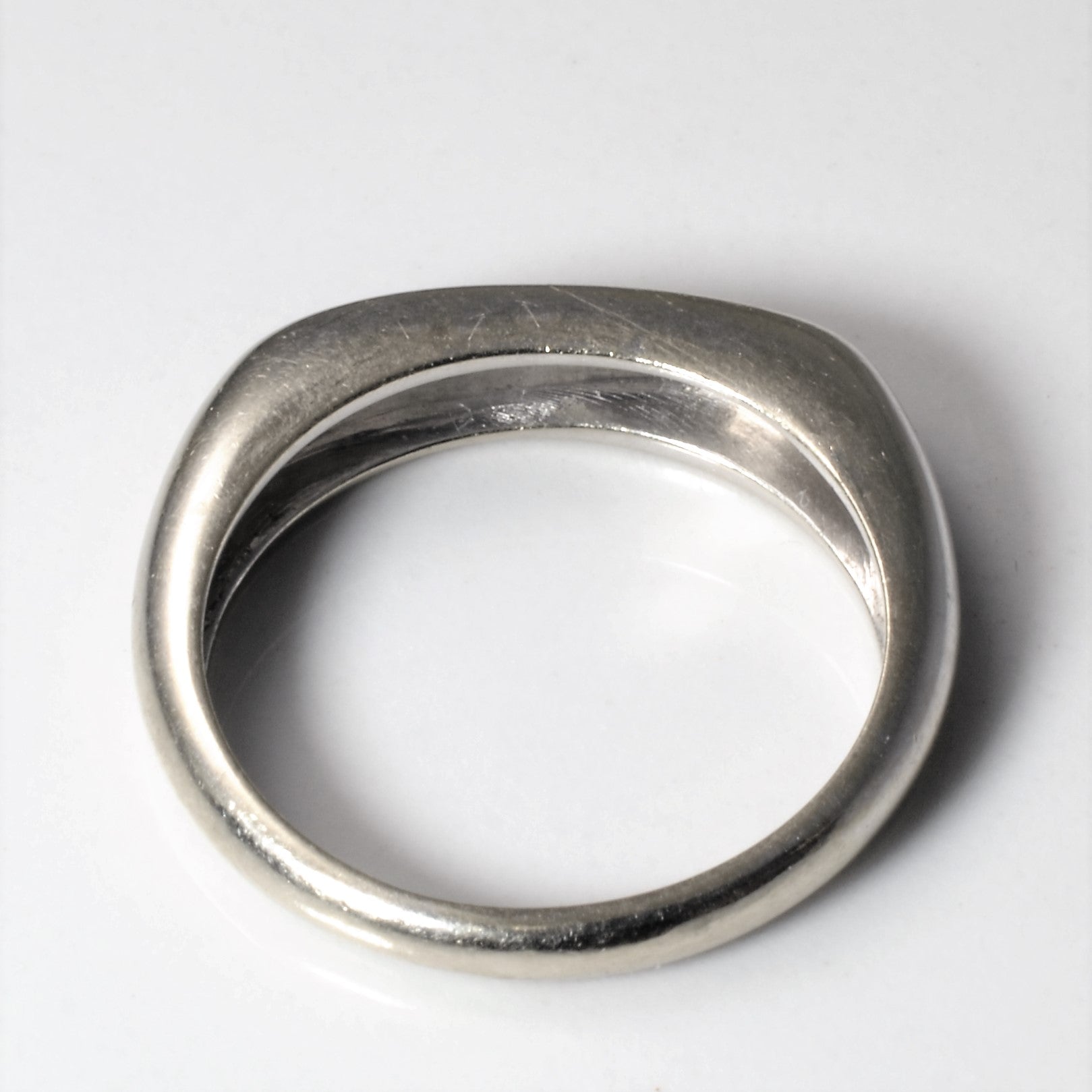 Flat Top White Gold Band | SZ 6.25 |