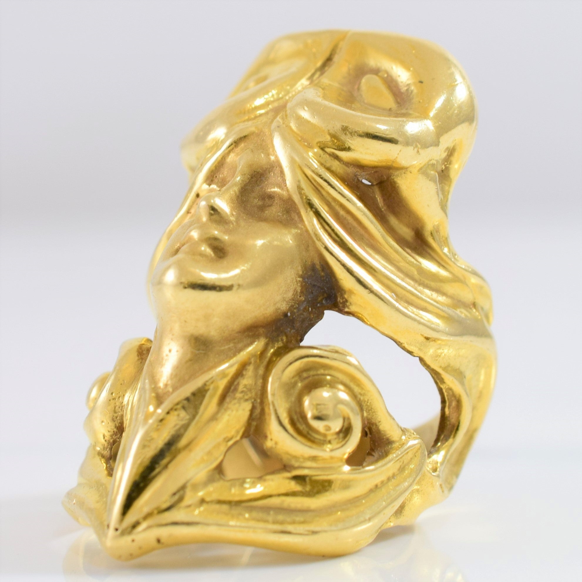Gold Goddess Ring | SZ 5.5 |