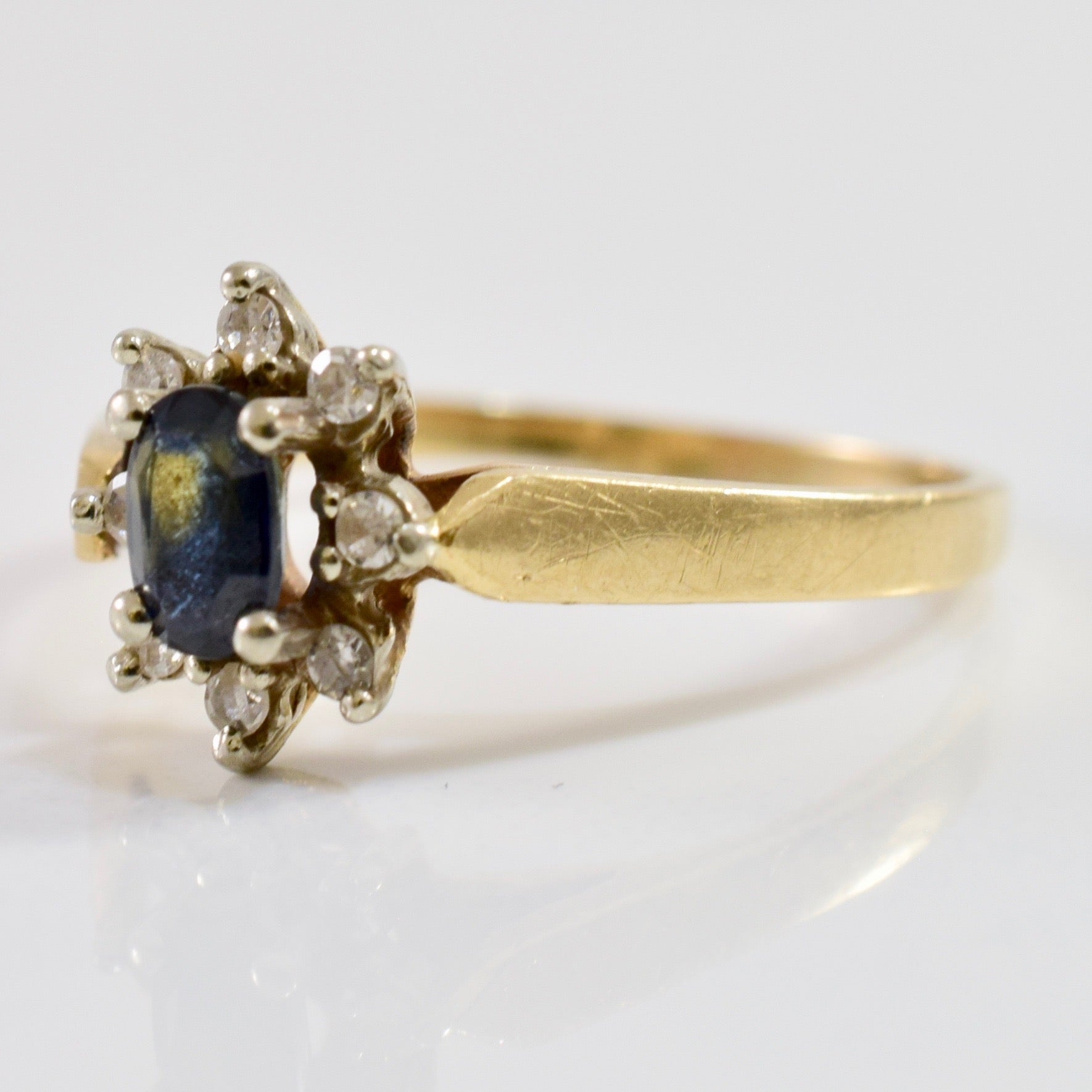 Diamond and Sapphire Ring | 0.08 ctw SZ 5.75 |