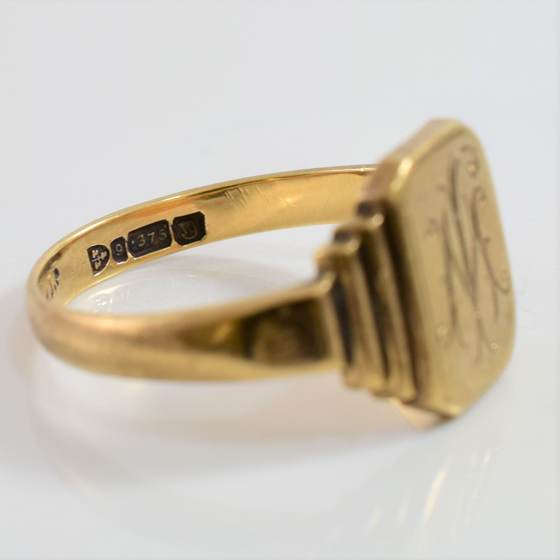 Vintage Signet Ring | SZ 10 |