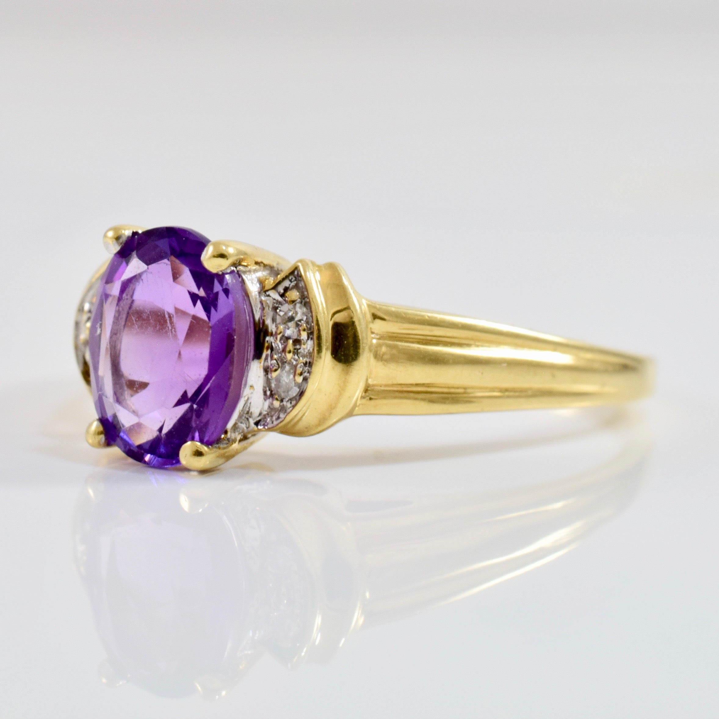 Amethyst and Diamond Ring | 0.03 ctw SZ 8.25 |