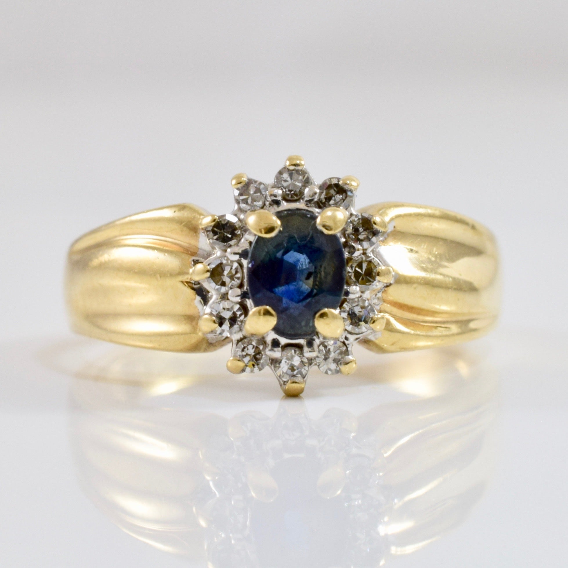 Sapphire & Diamond Halo Ring | 0.13 ctw SZ 7 |