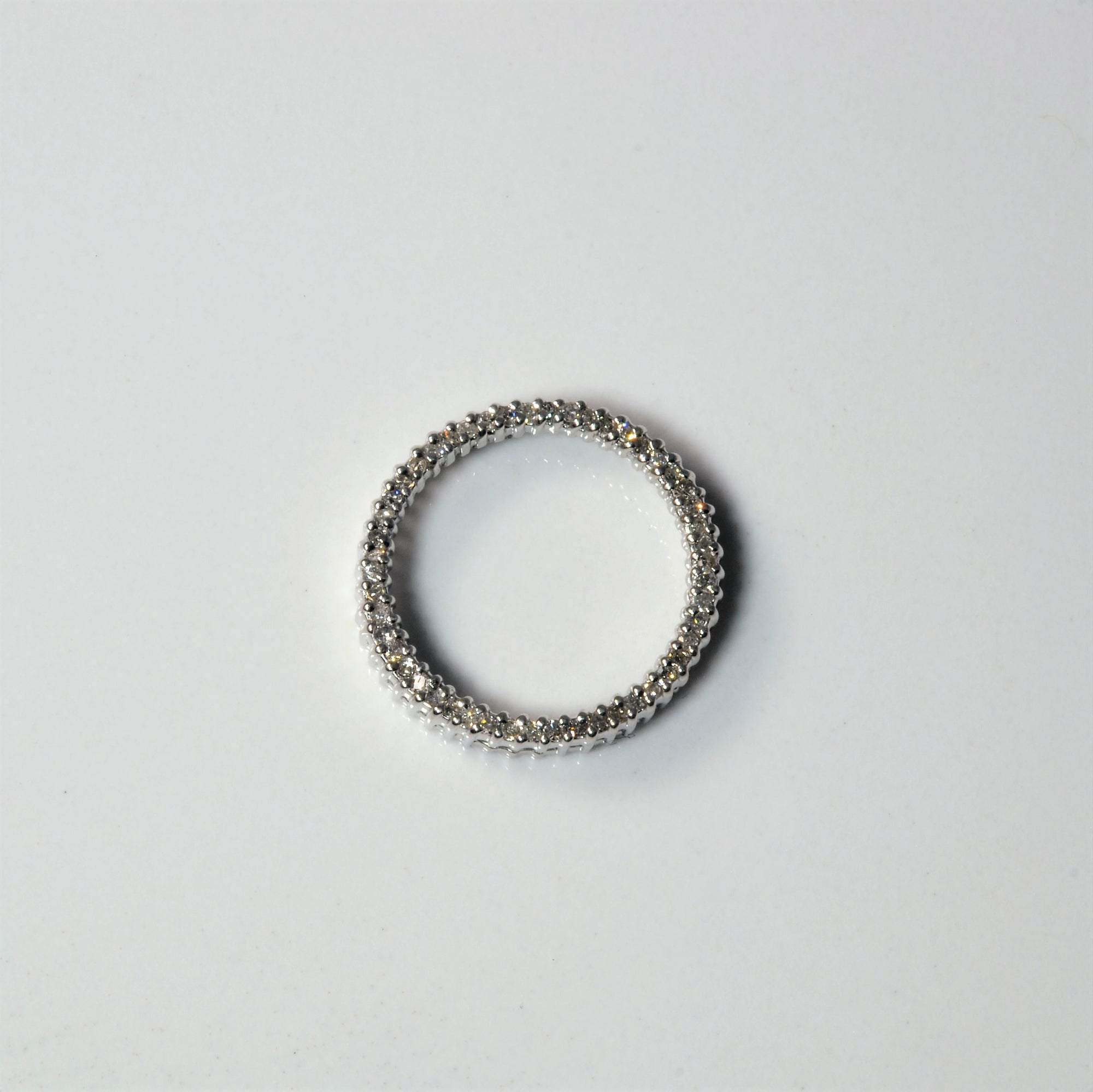 Diamond Circle Pendant | 0.25ctw |