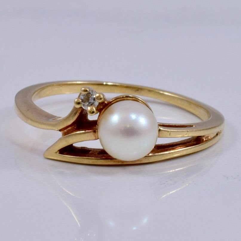 Delicate Pearl and Single Diamond Ring | 0.02 ctw SZ 6 |