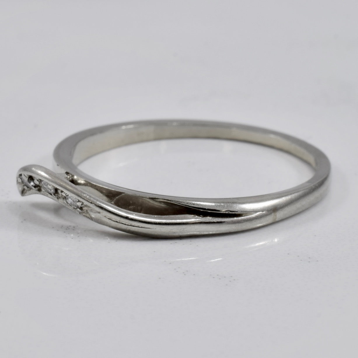 Dainty White Gold and Diamond Ring | 0.03 ctw SZ 7.5 |