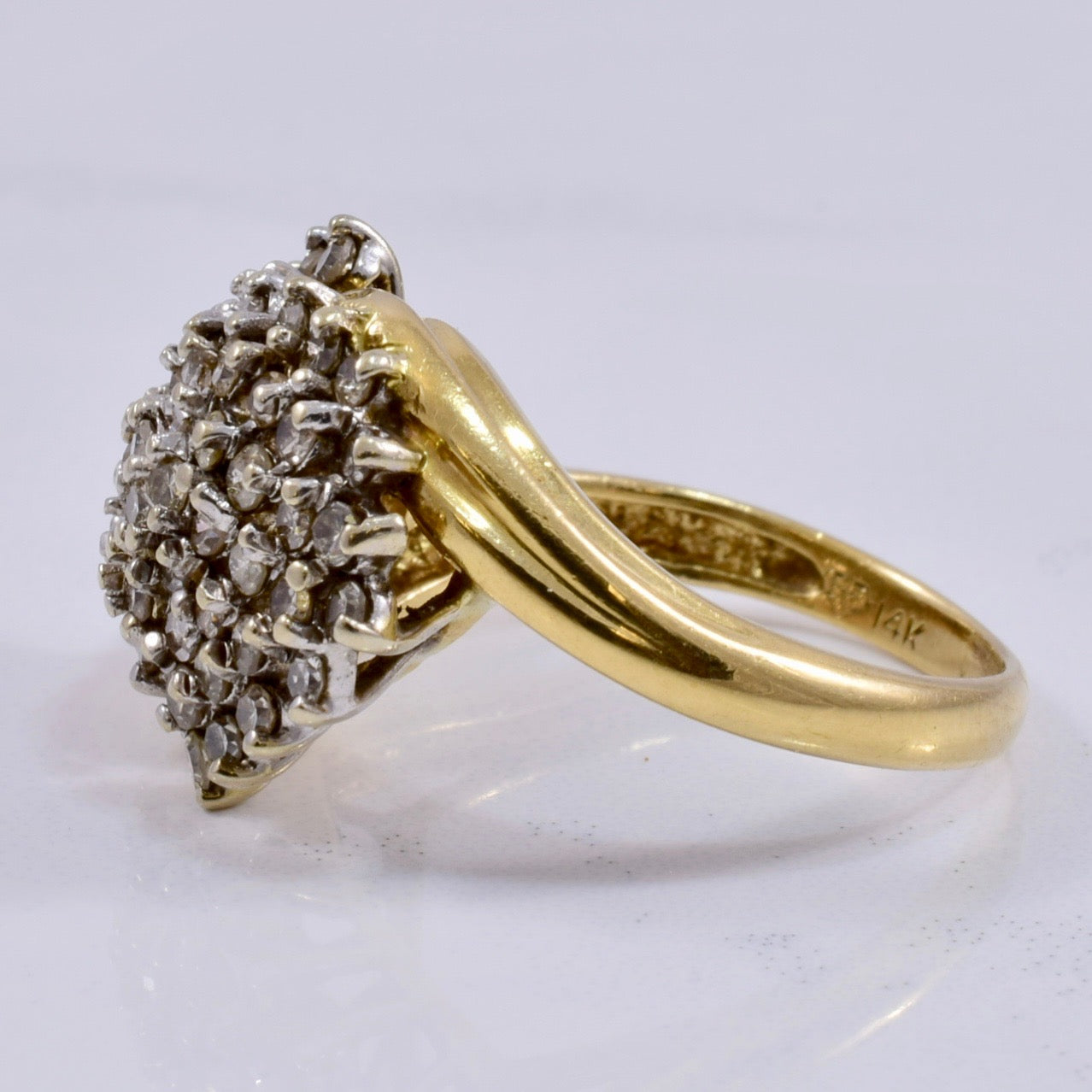 Diamond Cluster Ring | 0.90 ctw SZ 6.5 |