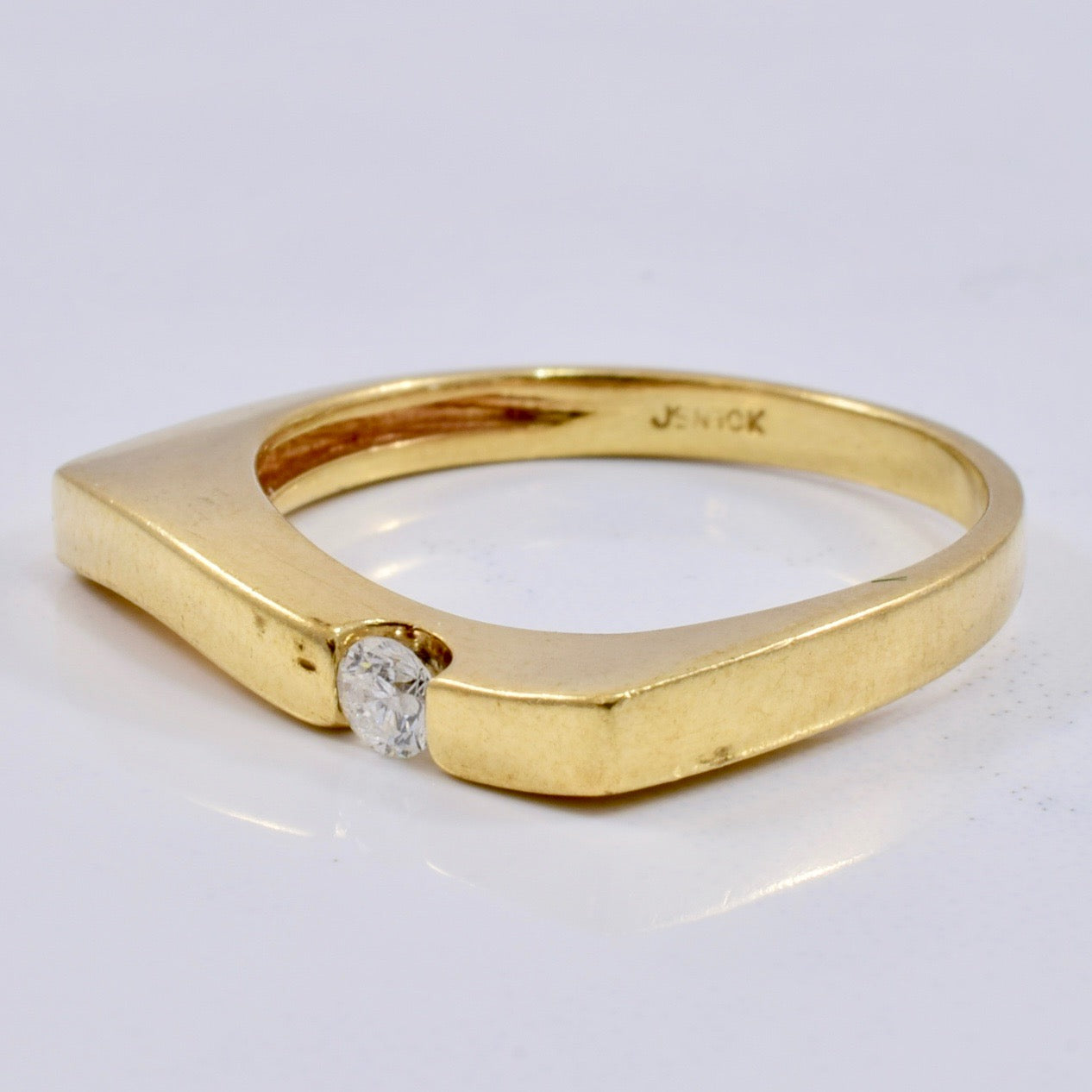 Square Gold Band with Single Diamond | 0.07 ct SZ 6.75 |
