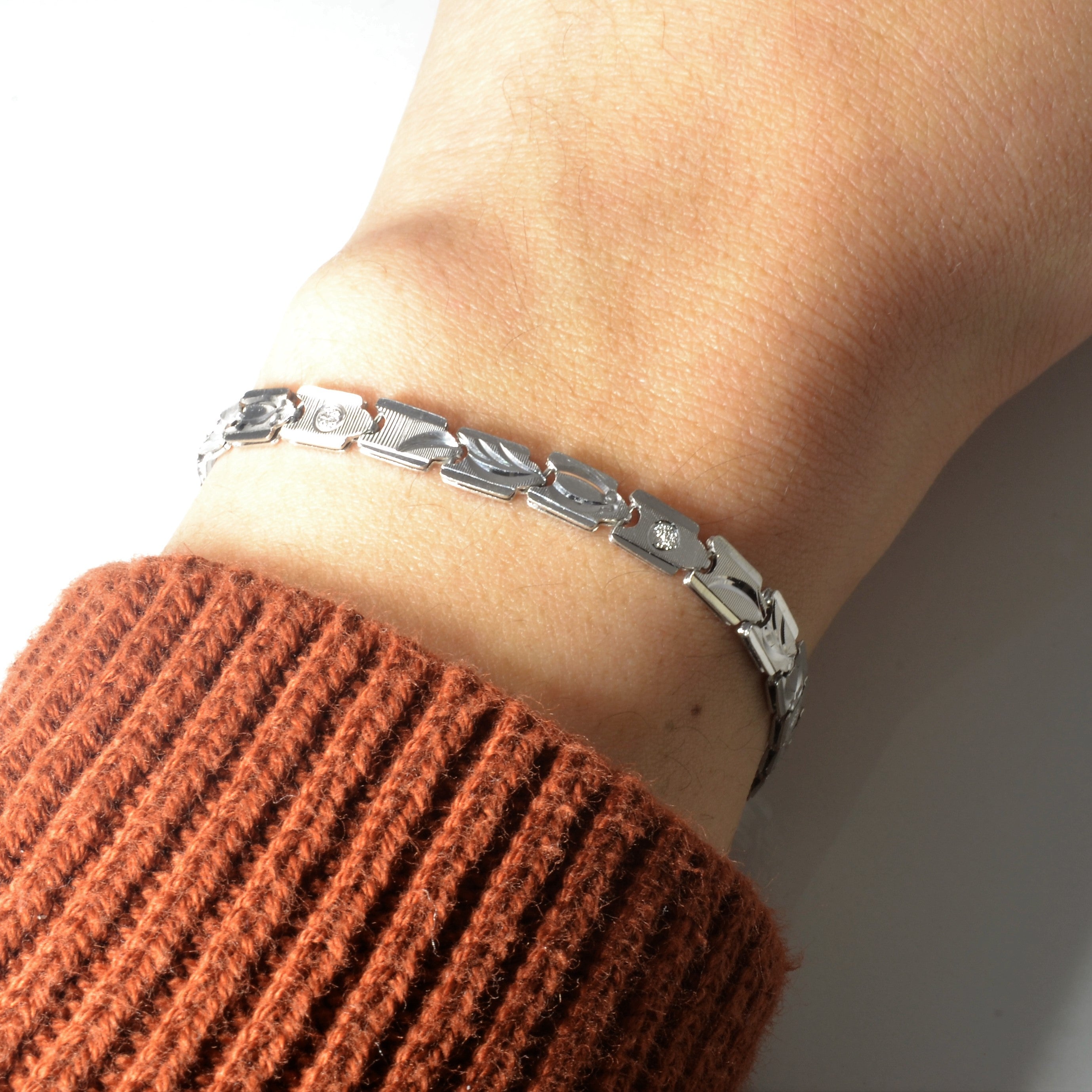 Reversible Patterned Platinum Chain Bracelet | 7" |