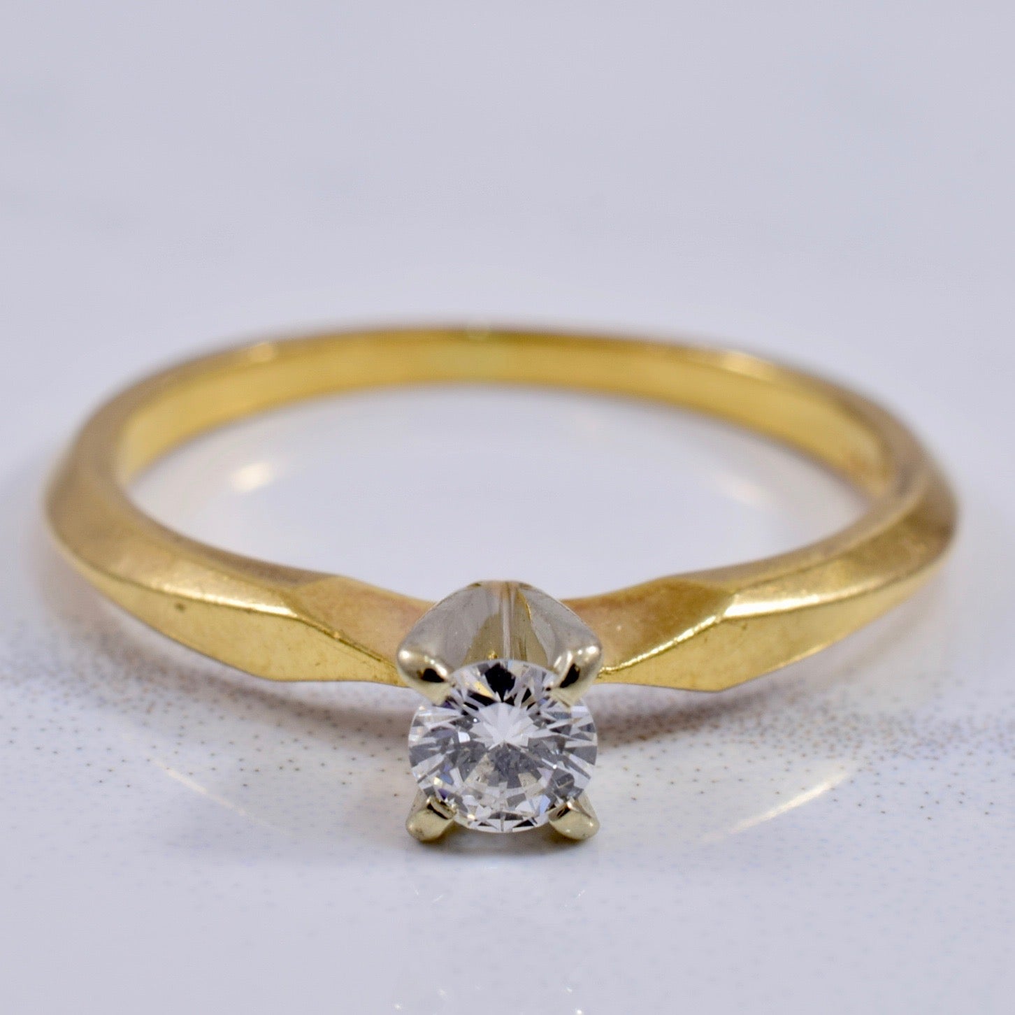 Diamond Engagement Ring | 0.15 ct SZ 5.5 |