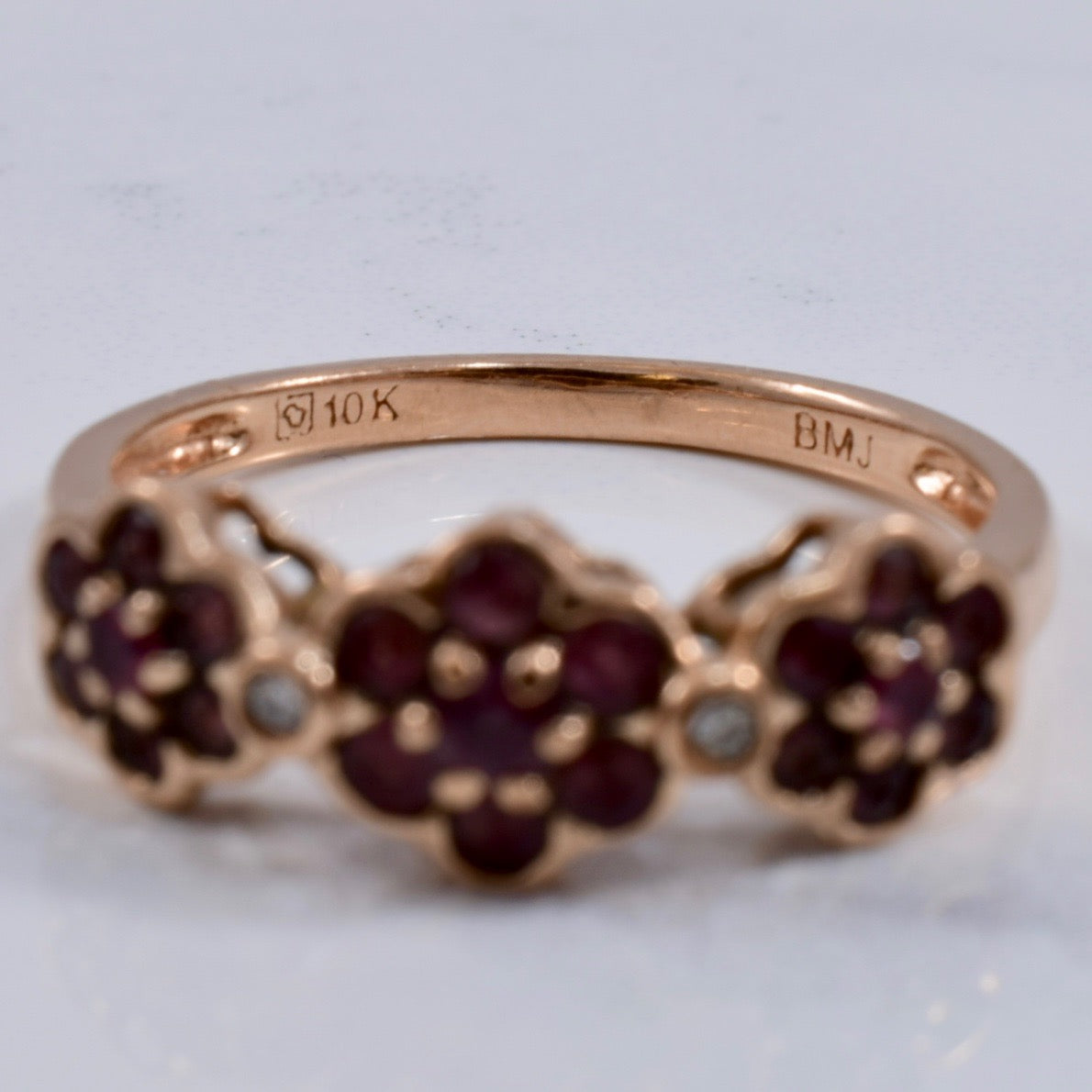 Floral Garnet Ring | 0.02 ctw SZ 6.5 |