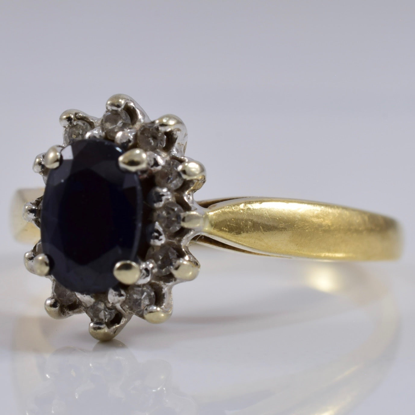 Sapphire and Diamond Cluster Ring | 0.10 ctw SZ 5 |