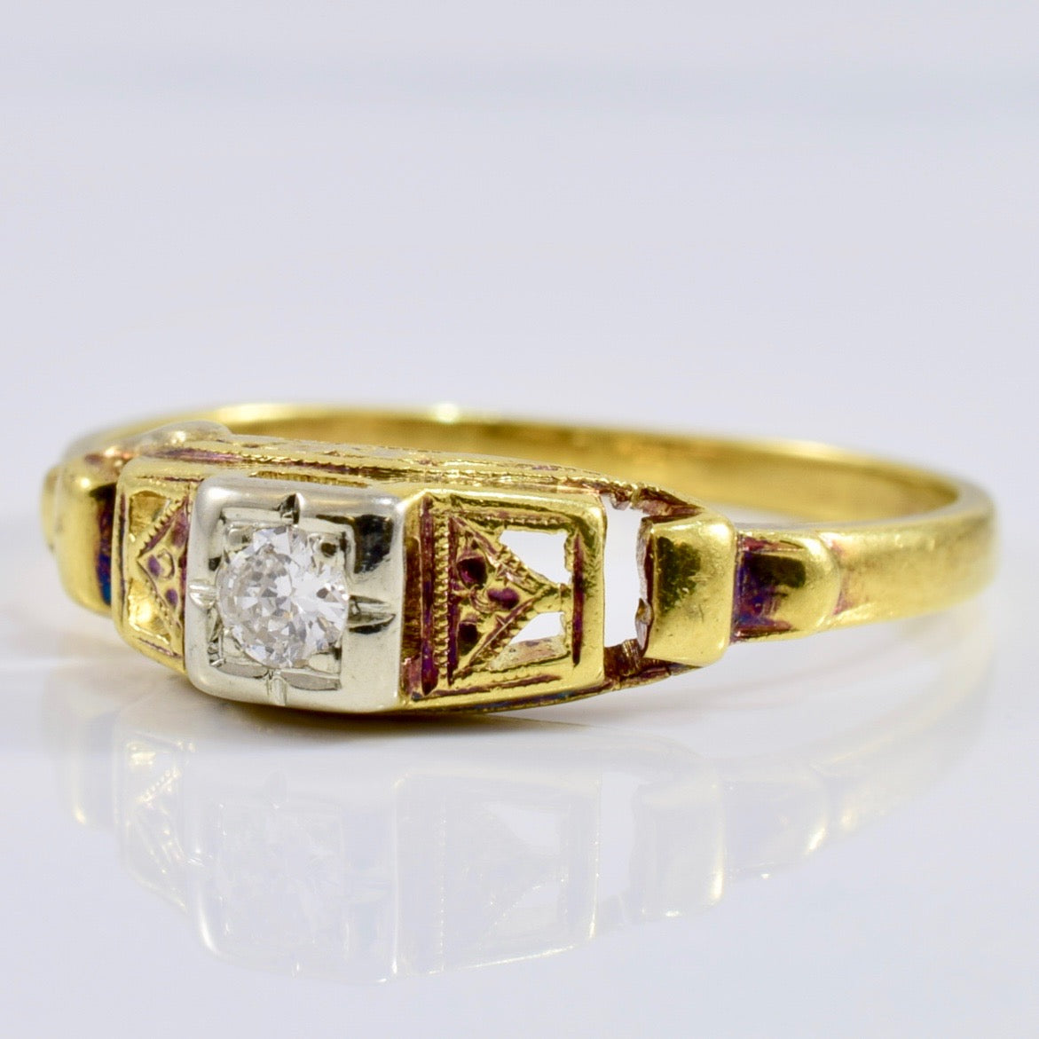 Vintage Diamond Ring | 0.05 ctw SZ 6 |