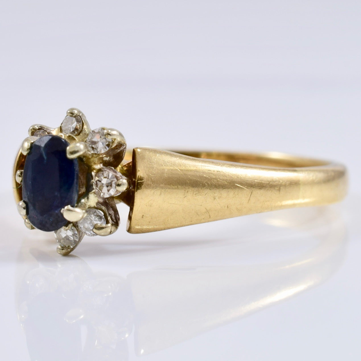 Sapphire and Diamond Cluster Ring | 0.12 ctw SZ 7.5 |