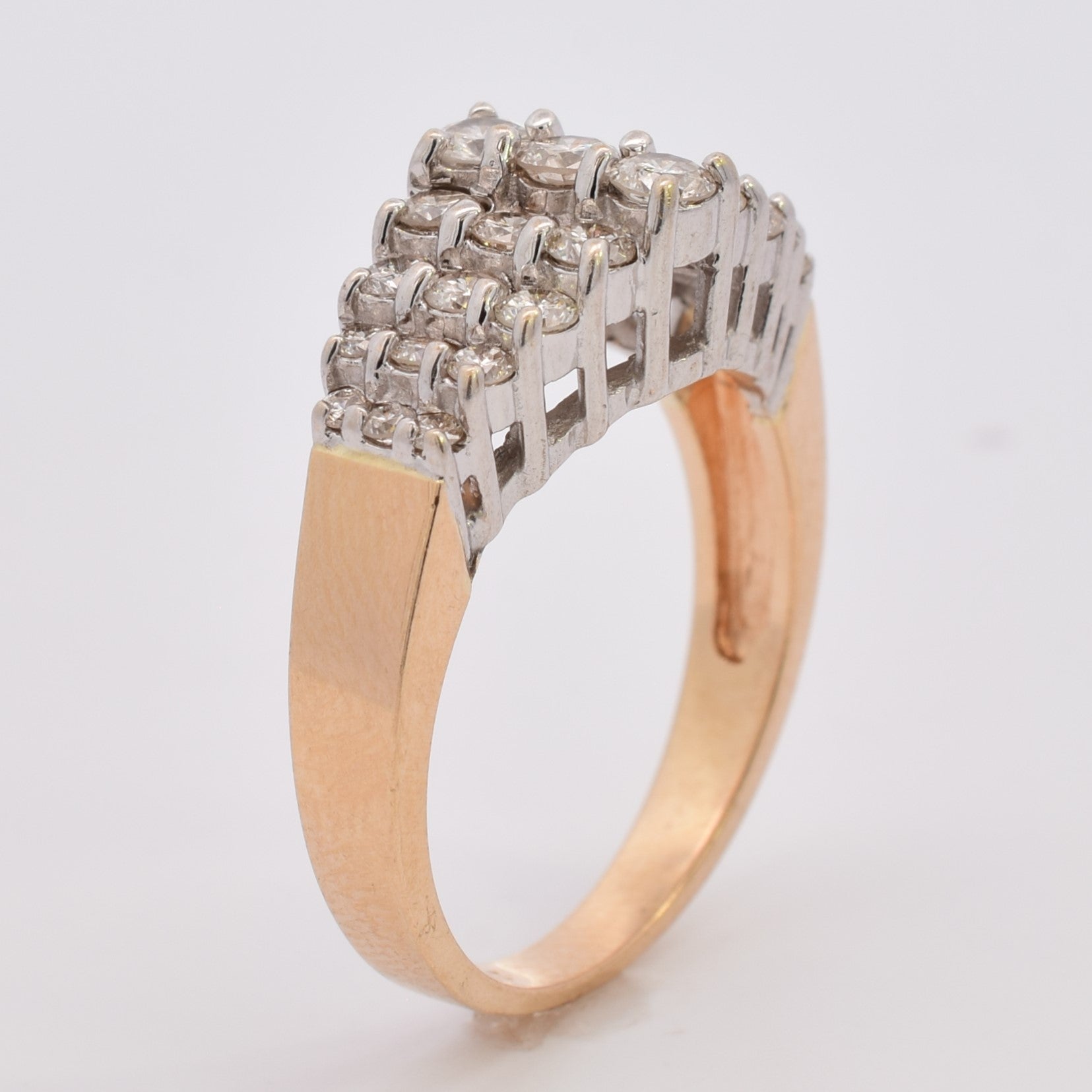 Bague triple rangée de diamants dégradés | 0,60 ct au total | Taille 6,5 | 