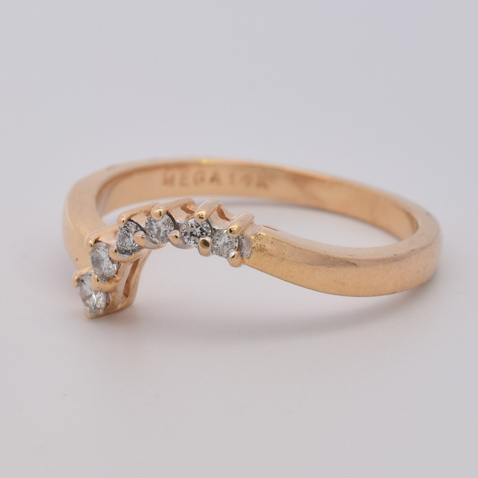 Diamond Contour Ring | 0.12ctw | SZ 6.5 |
