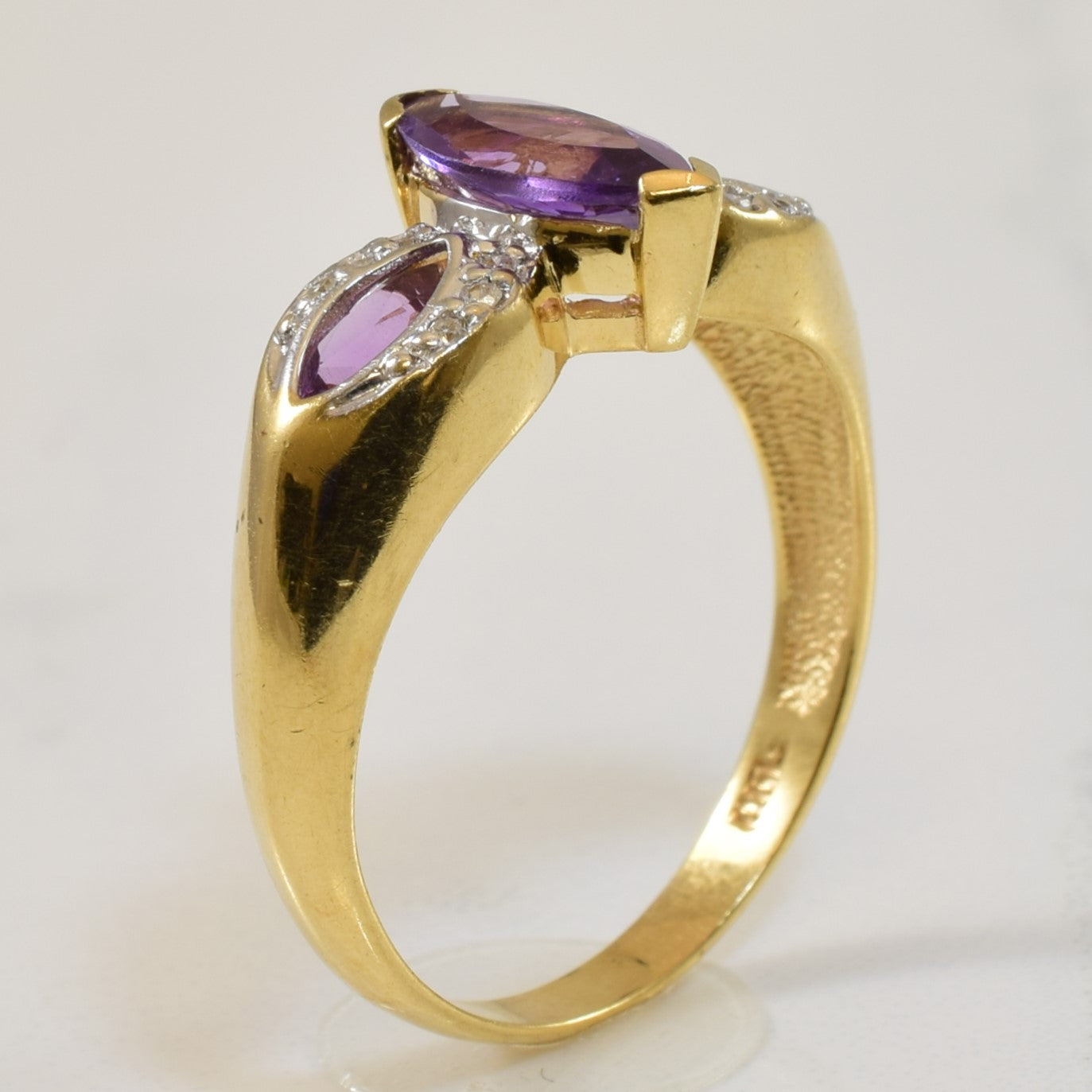 Marquise Amethyst & Diamond Ring | 1.00ctw, 0.06ctw | SZ 9 |