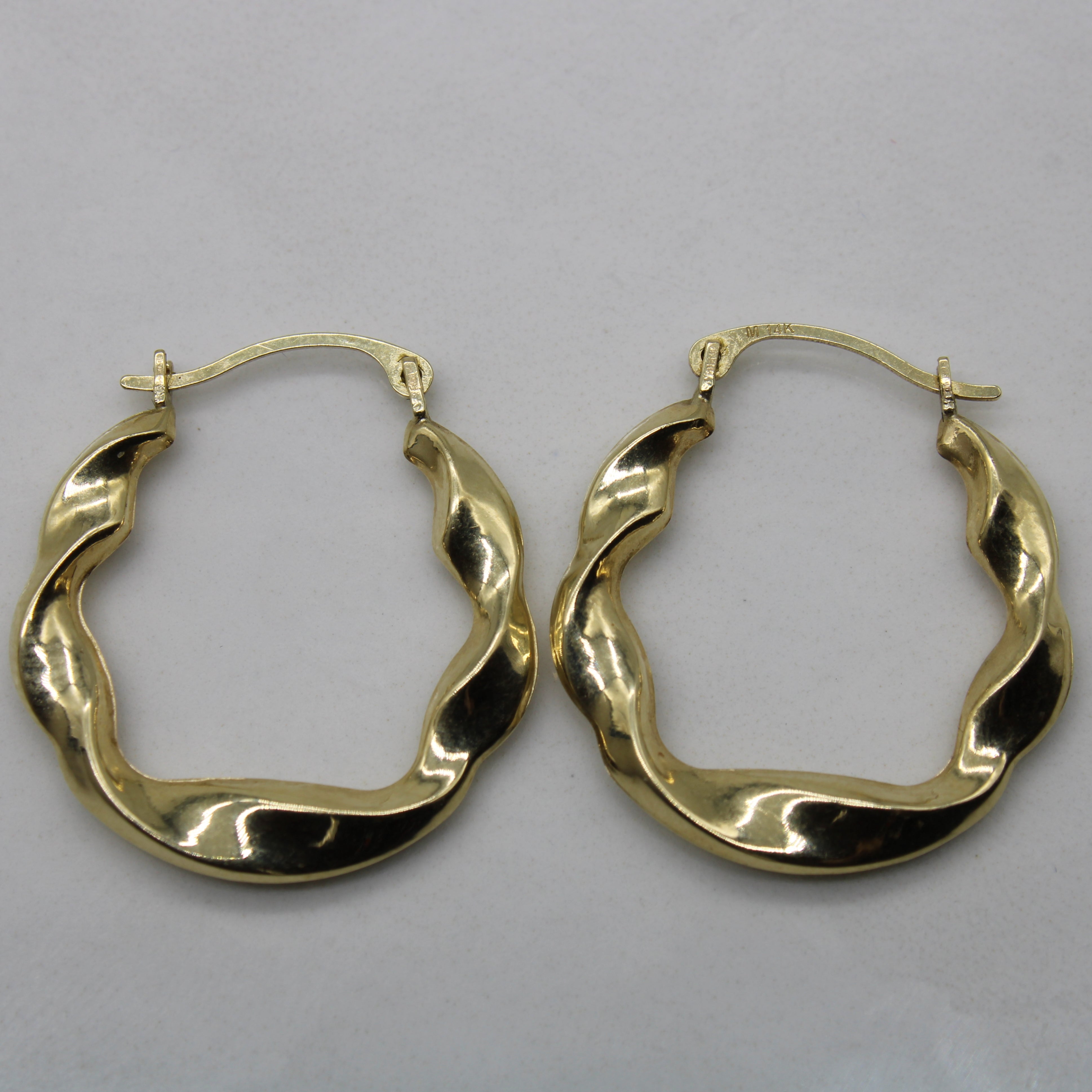 Twisted Hoop Earrings |