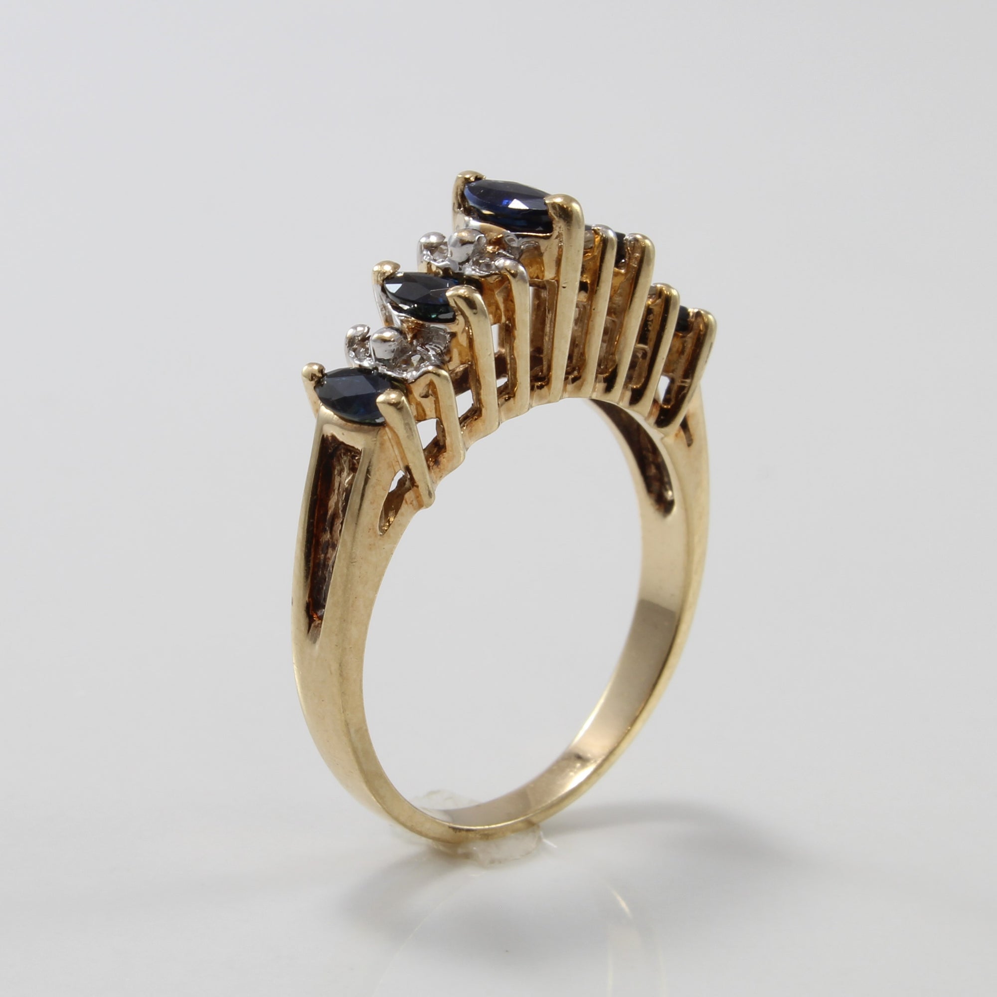 Alternating Blue Sapphire & Diamond Ring | 0.40ctw, 0.08ctw | SZ 6 |